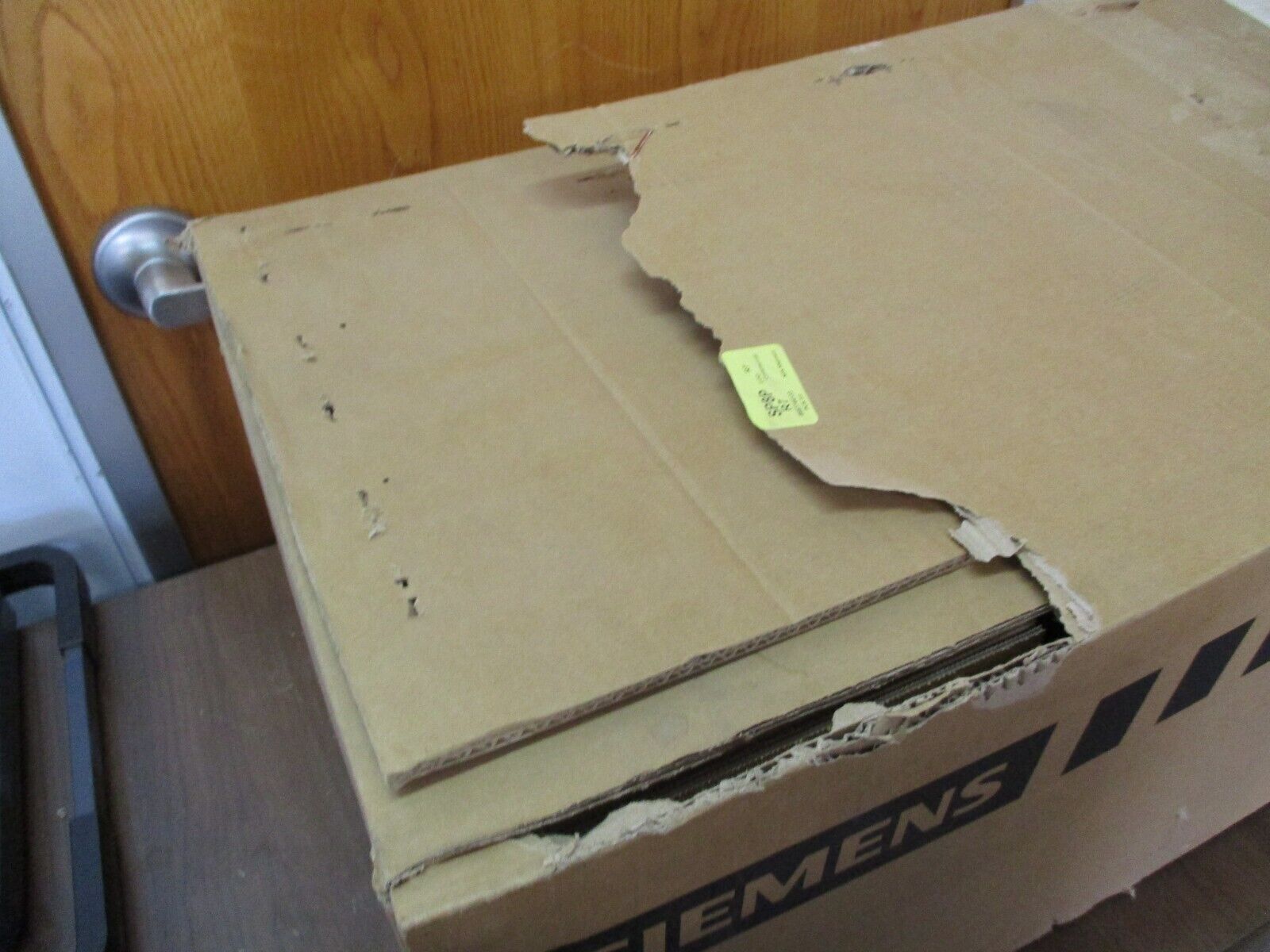 Siemens MicroMaster 440 AC Drive 6SE6440-2UD33-0EA1 40HP *Damaged Box*