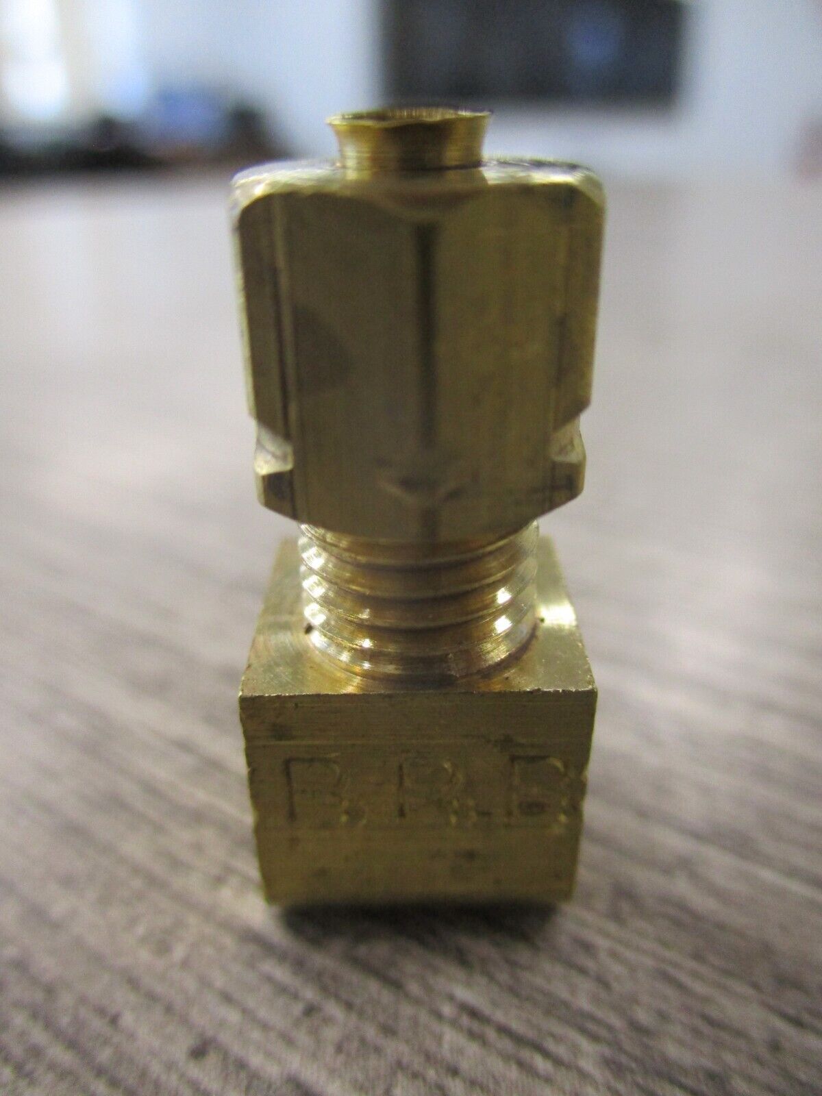 Parker Brass Elbow Pneumatic Fitting X269CA-2-2 *Box of 25* New Surplus