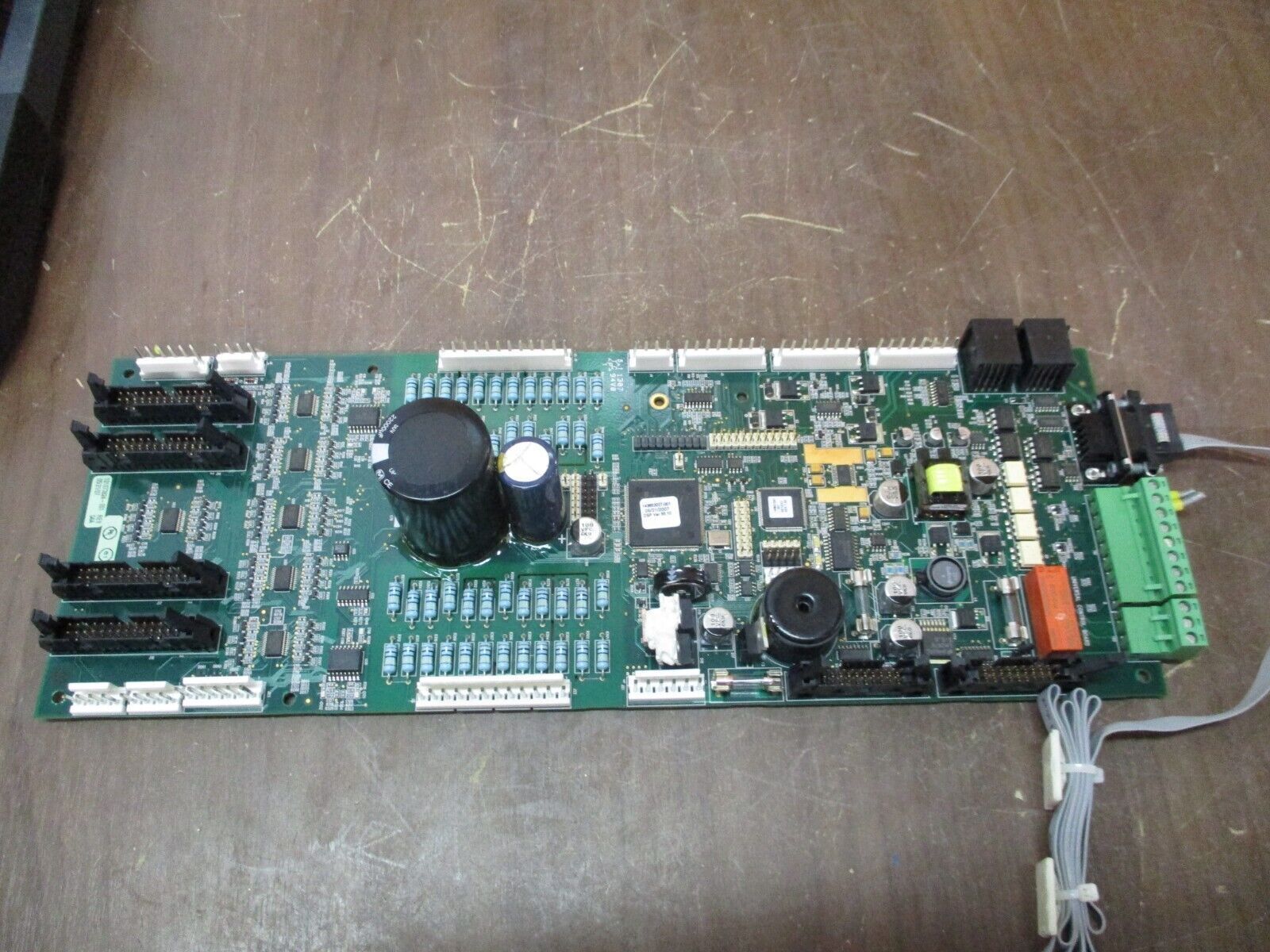 Eaton Control Board 101073824-001 Rev. 04A Used