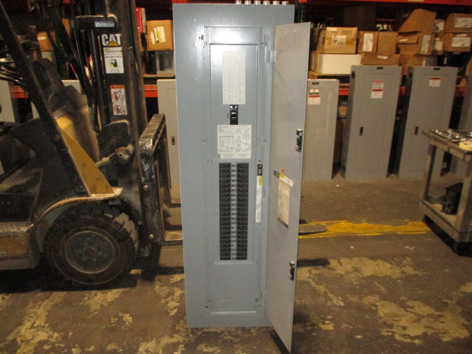 GE Main Breaker Circuit Breaker Panel AQF3422CTX 225A Max, 150A Main 208/120V 3W