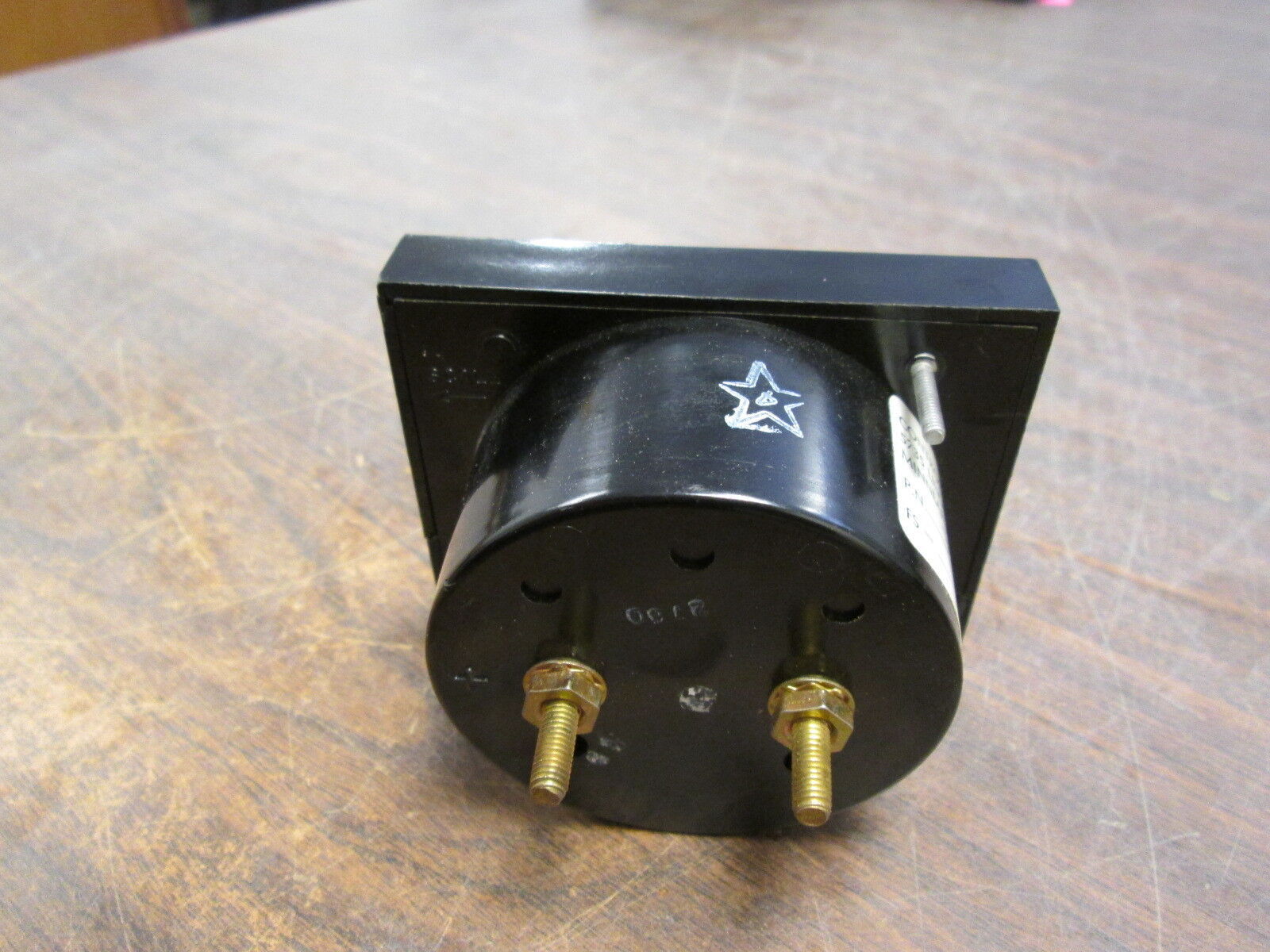 Control Assemblies Company DC Ammeter 7035 0103 Range: 0-200A Used