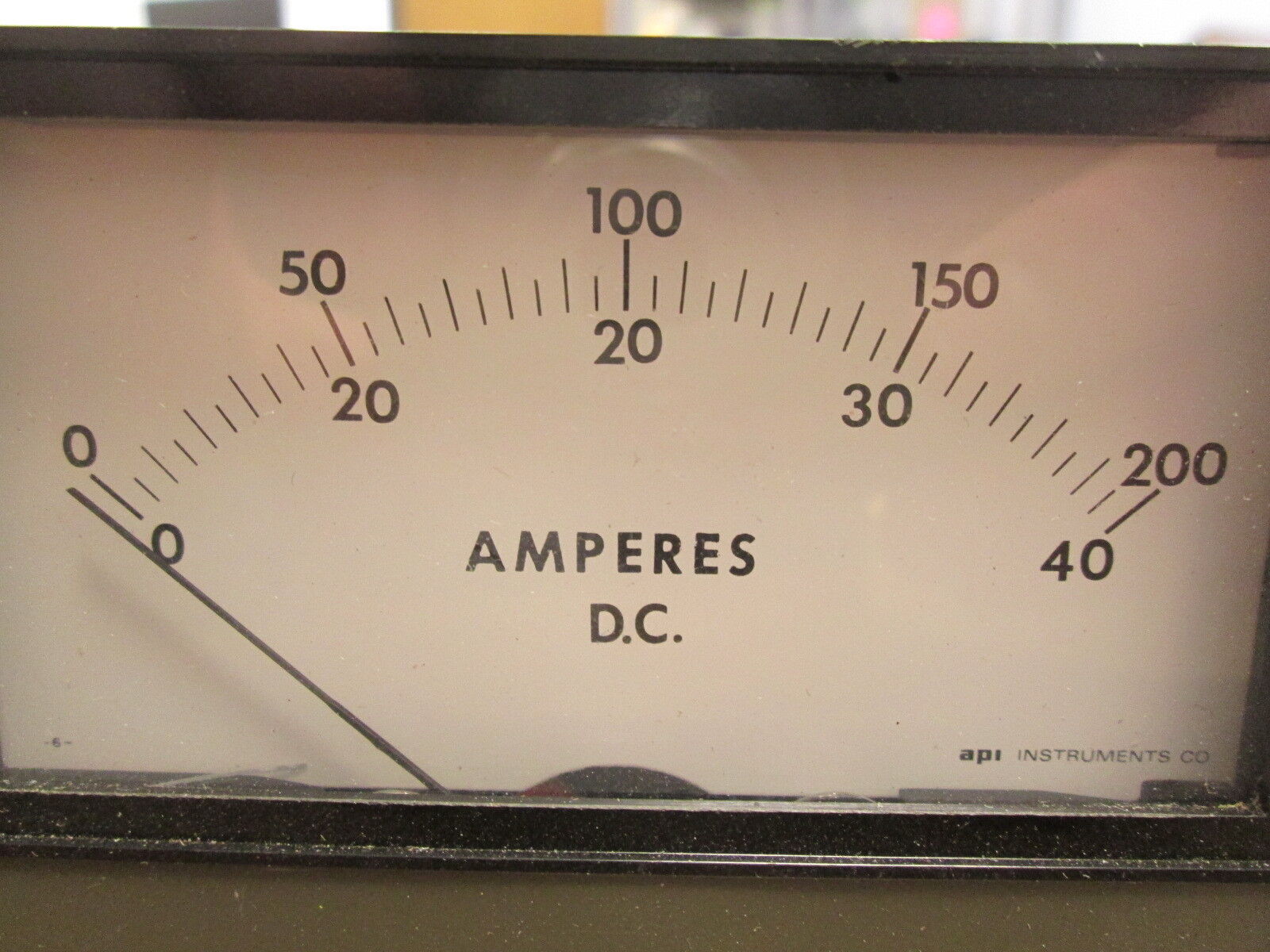Control Assemblies Company DC Ammeter 7035 0103 Range: 0-200A Used