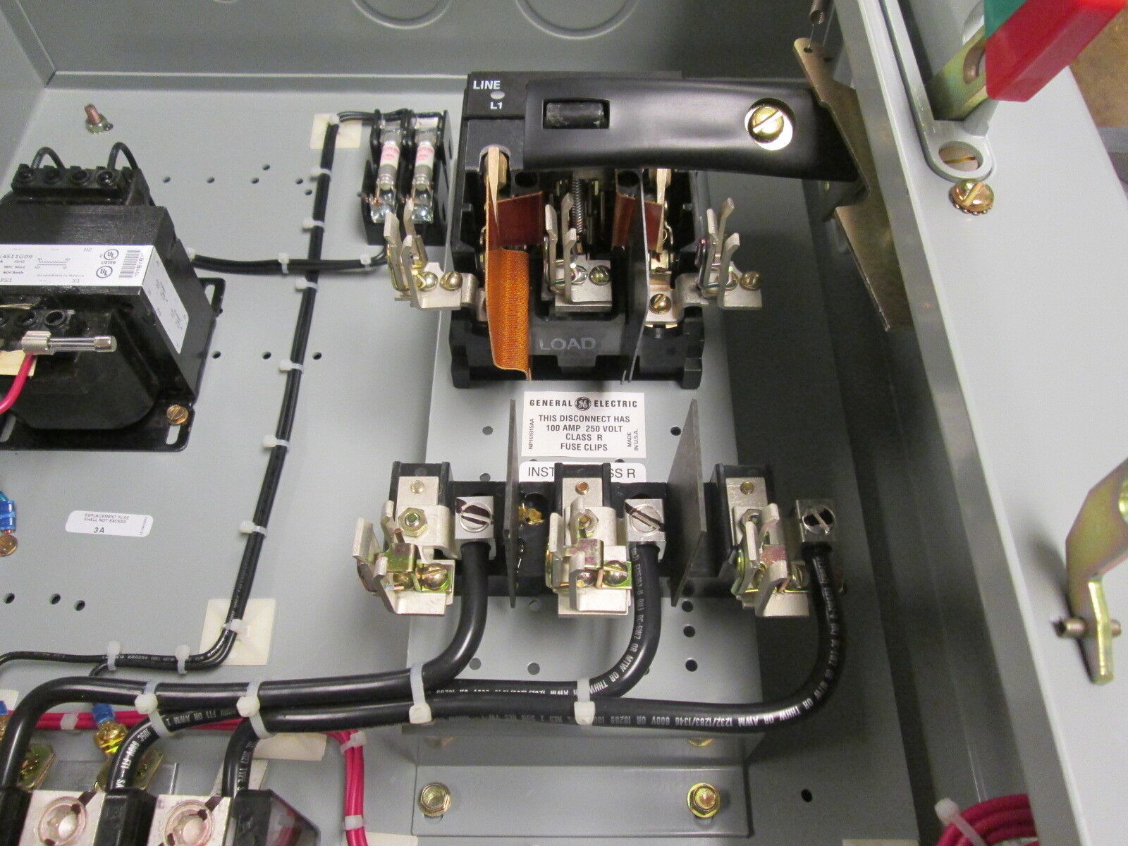 GE Fusible Size 3 Combination CR408E198RCLDALJA 90A 600V 115-120V Coil New Surpl