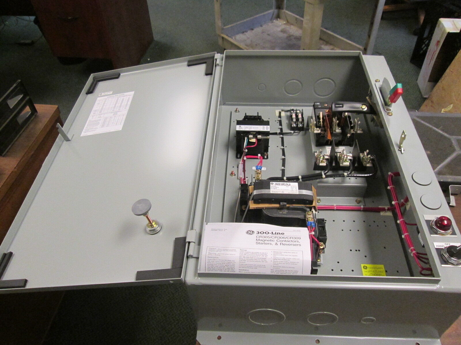 GE Fusible Size 3 Combination CR408E198RCLDALJA 90A 600V 115-120V Coil New Surpl