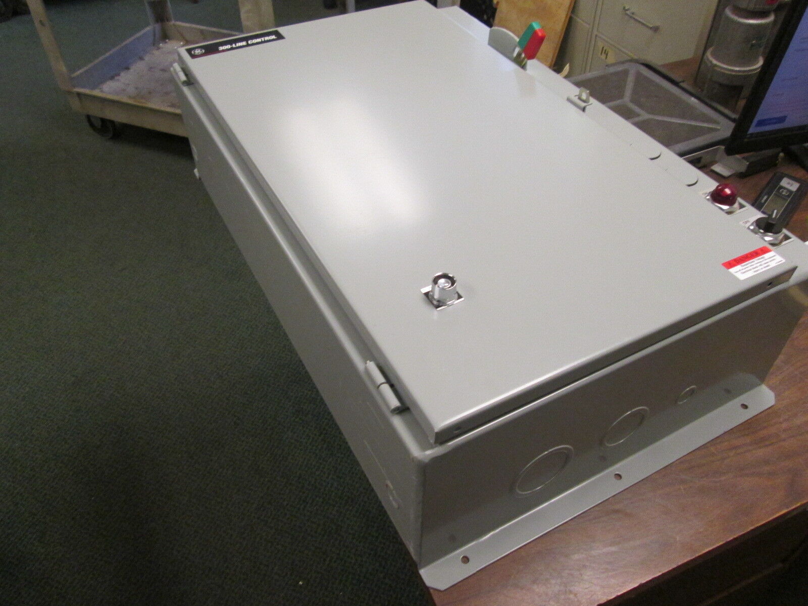 GE Fusible Size 3 Combination CR408E198RCLDALJA 90A 600V 115-120V Coil New Surpl