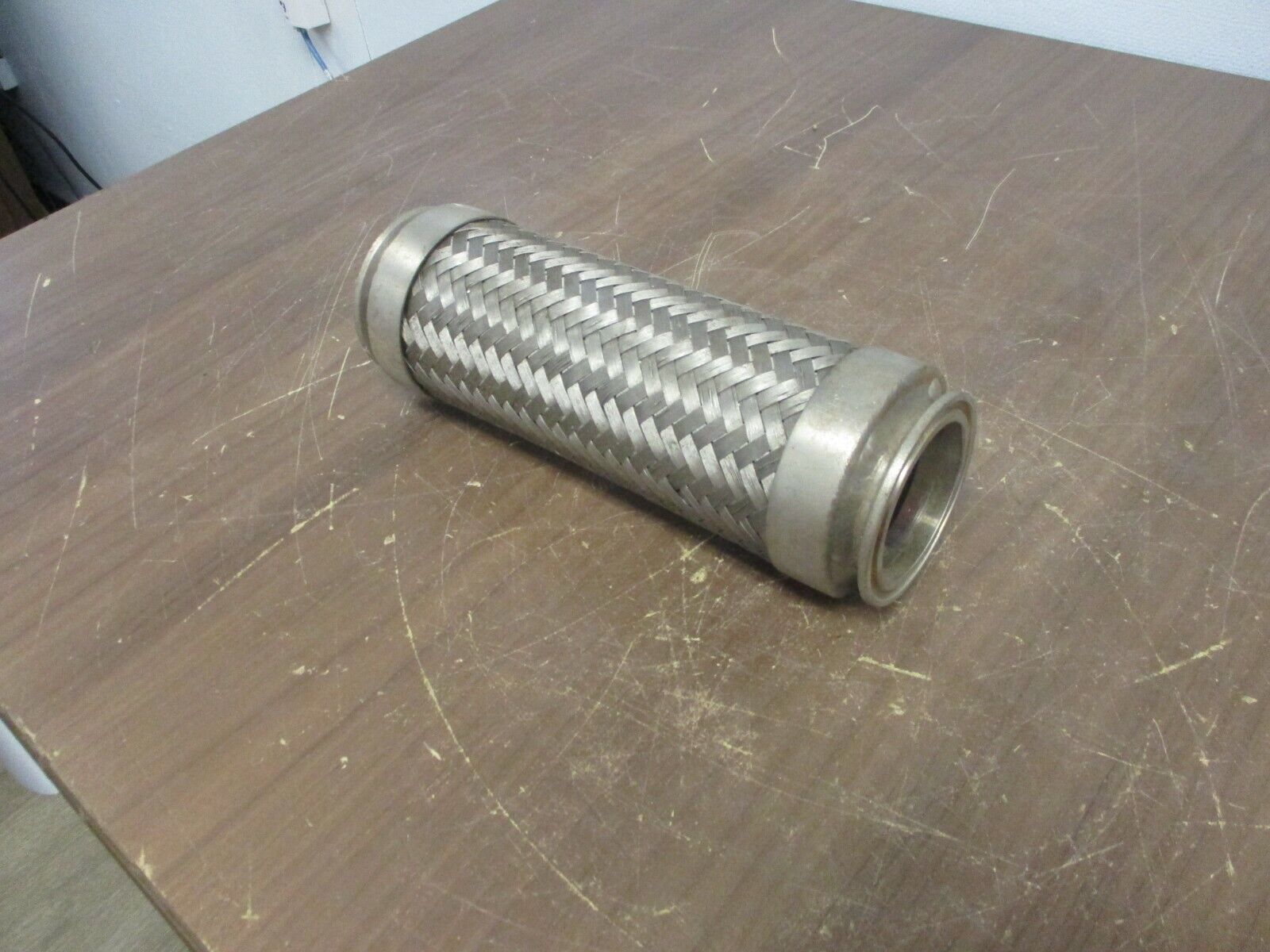 Motion Industries Stainless Steel Flexible Hose IL 34 Flexible Length: 6" Used