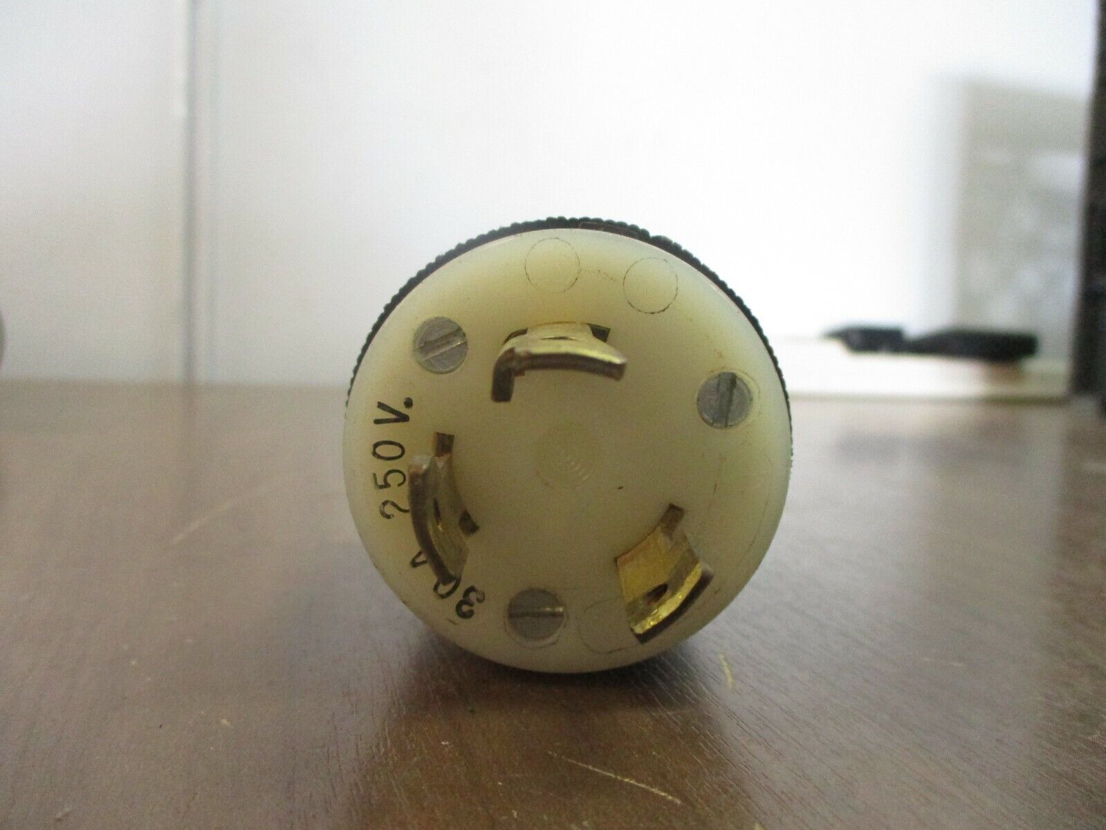 Hubbell Twist-Lock Plug 30A 250V Used