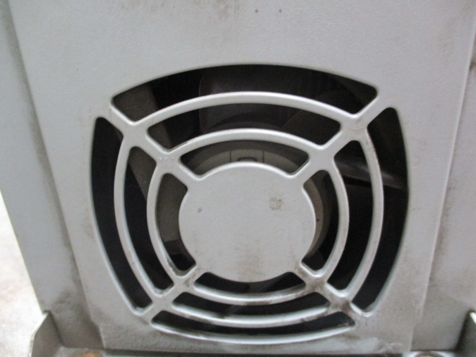 Johnson Controls AC Drive VS031410B-00000 20HP 3Ph Used