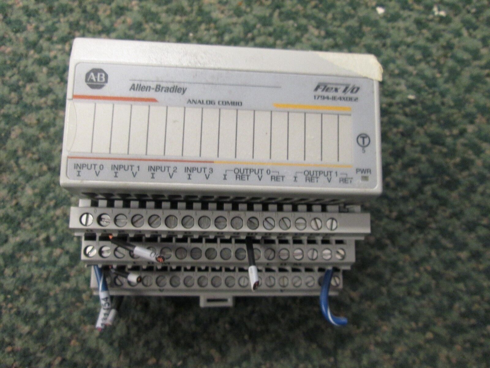 Allen-Bradley Analog Combo Flex I/O 1794-IE4X0E2 Used