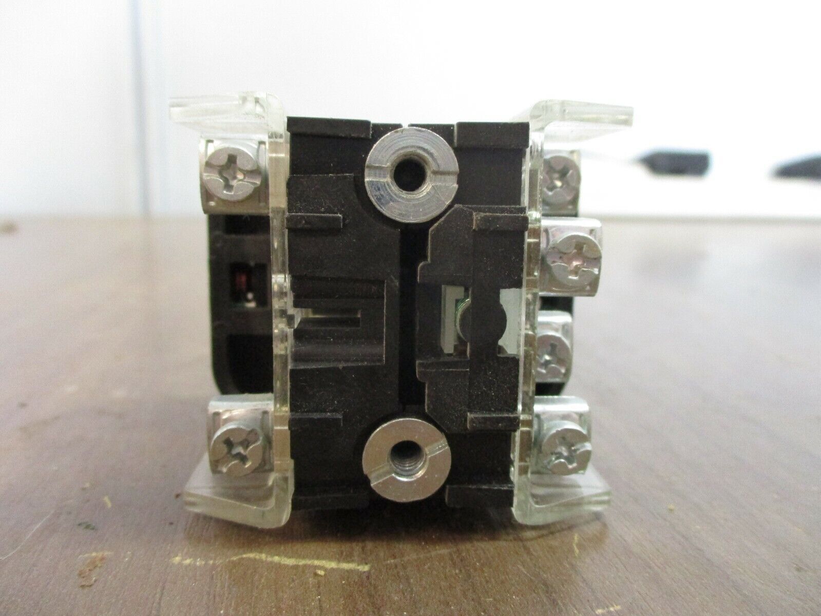 Allen-Bradley Illuminated Push Button 800H-FRXMQH24GA7 Ser. F 24V Type 4, 4X, 13