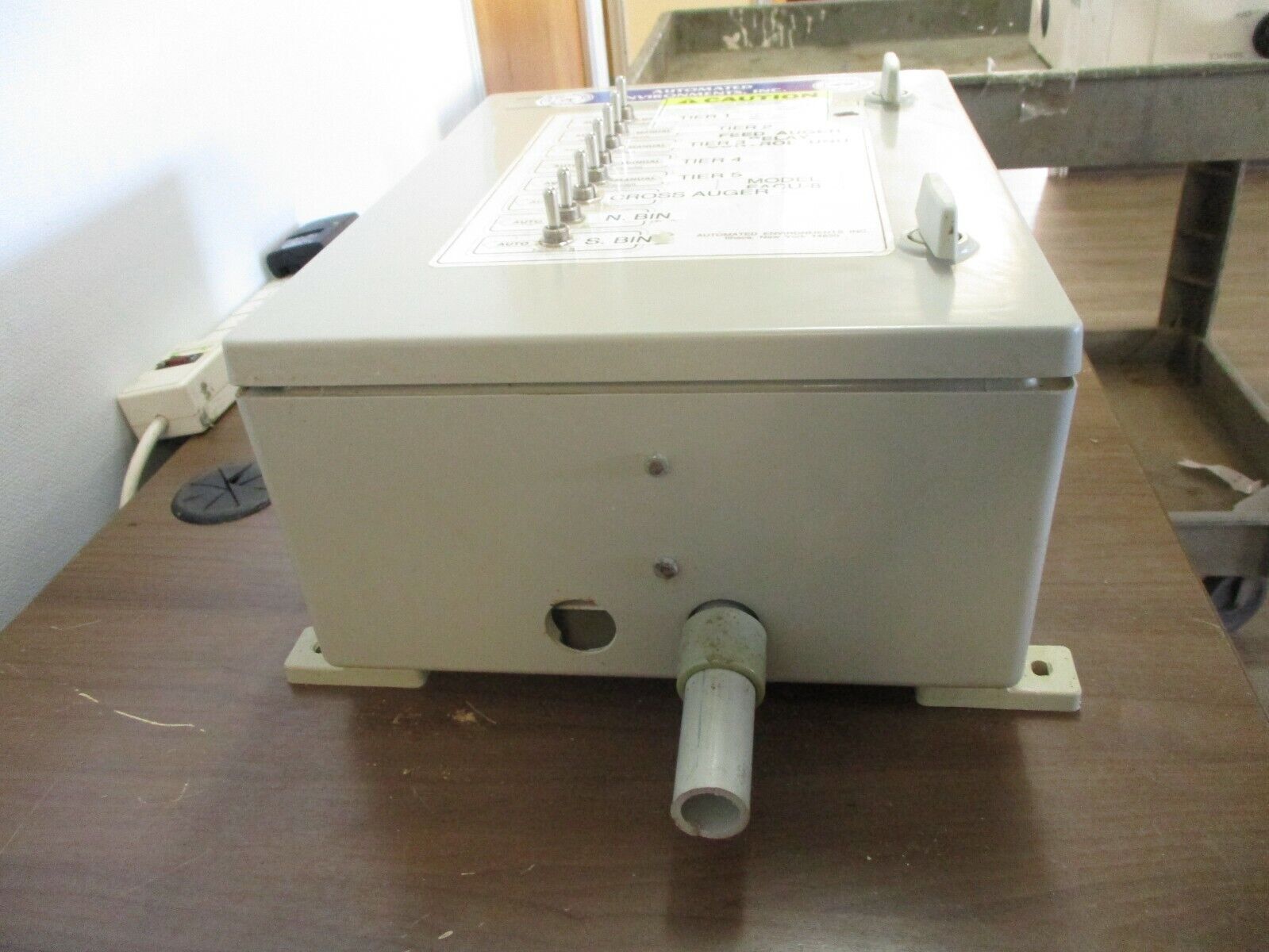Automated Environments, Inc. Feed Auger Relay Control Unit FACU-8 Used
