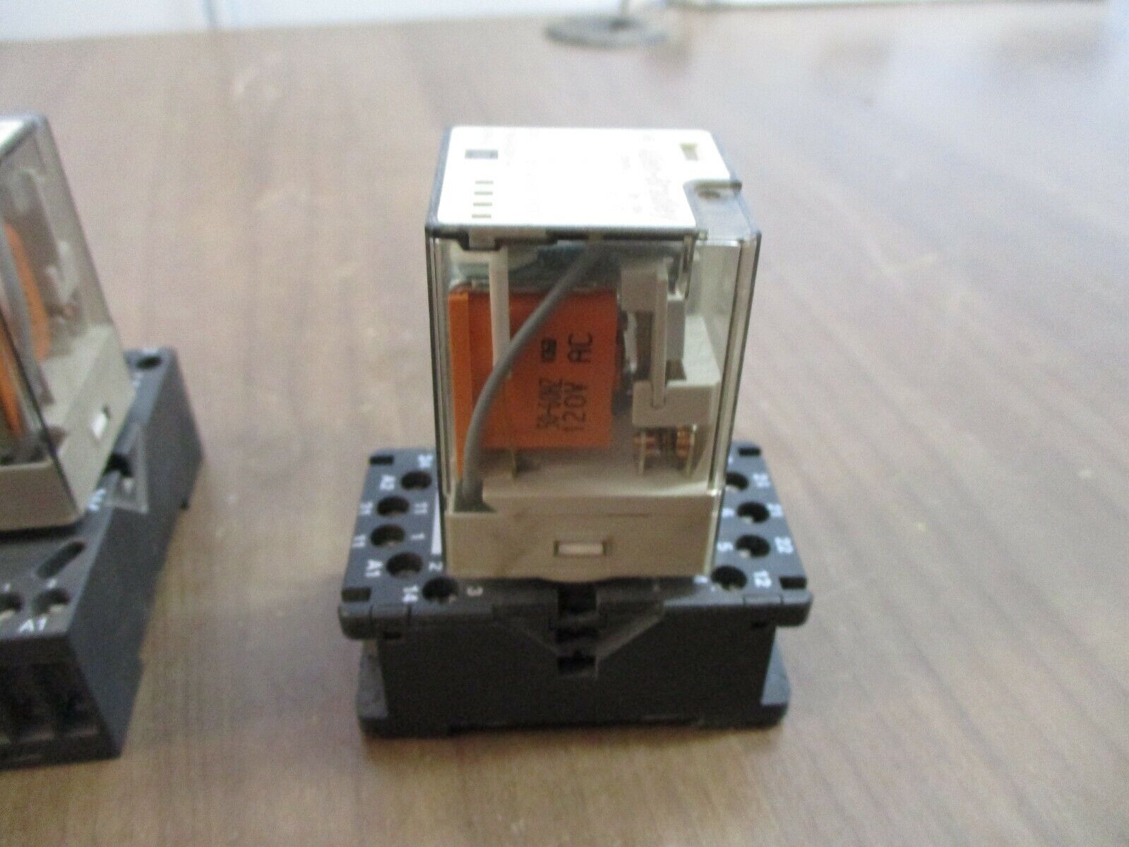 Allen-Bradley Relay 700-HA33A1-4 Ser. D 120V w/ Base *Lot of 2* Used