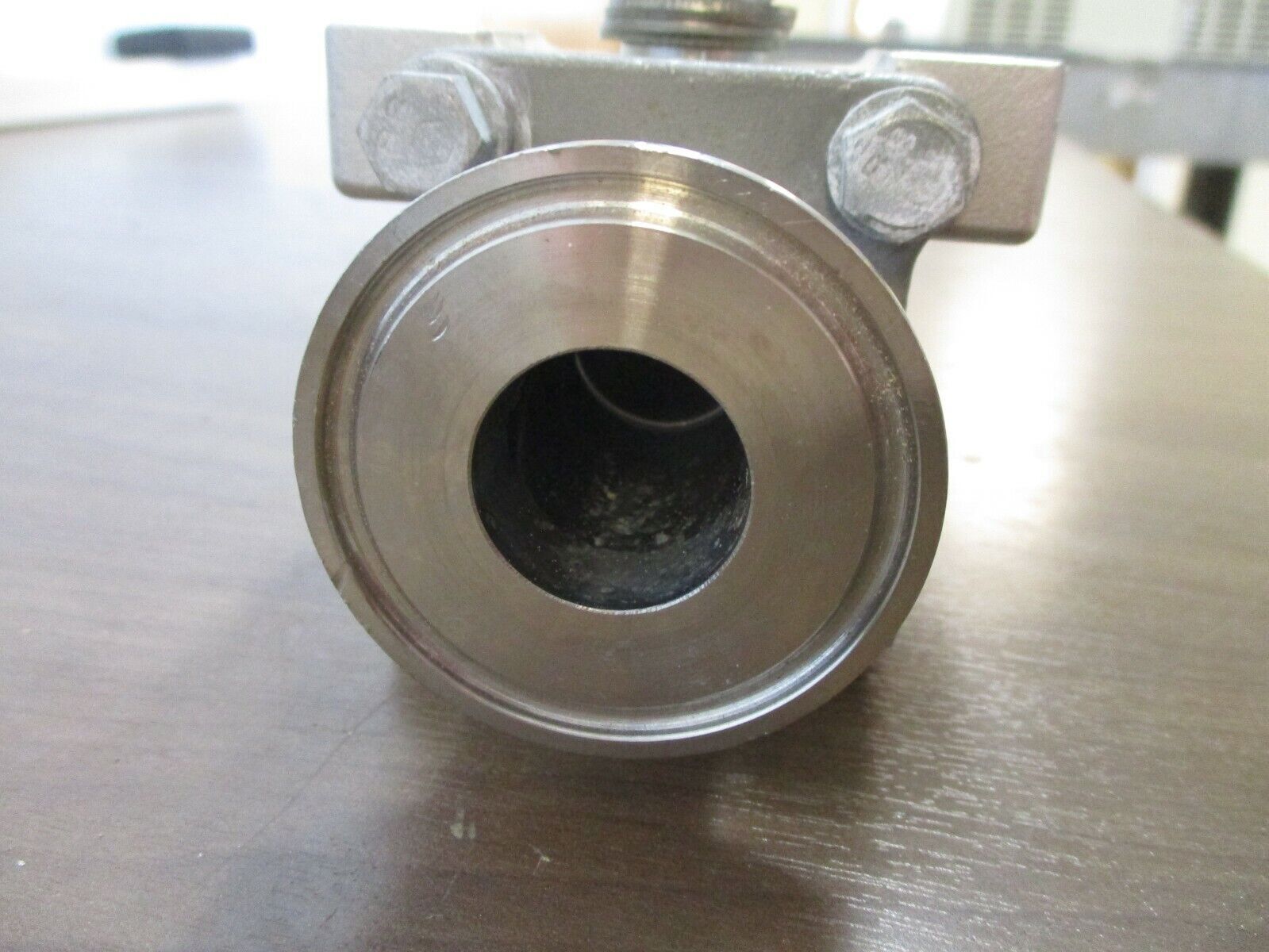 Flowserve Worchester Controls Ball Valve 1B4466TXBO R3 1000CWP Body: CF8M Used