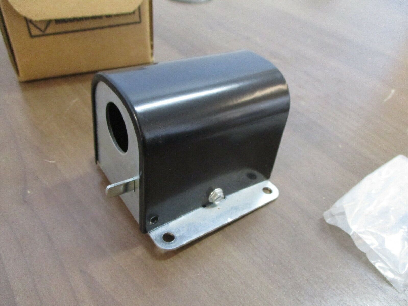 ITT McDonnell & Miller Cuttoff / Alarm Switch 110000 New Surplus