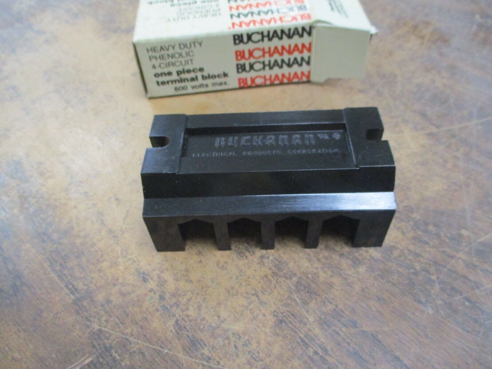 Buchanan Heavy Duty Phenolic One Piece Terminal Block B104 4-Circuit New Surplus