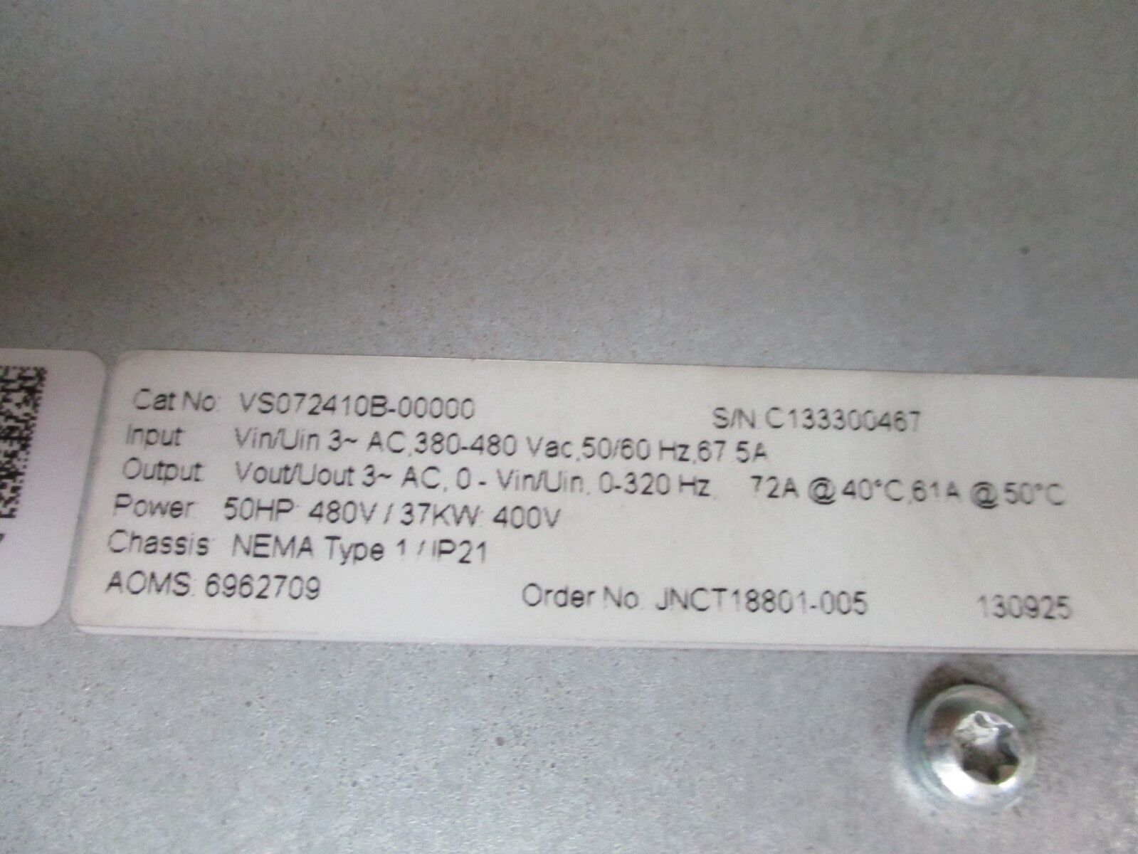 Johnson Controls AC Drive VS072410B-00000 50HP 3Ph *No Cover* Used