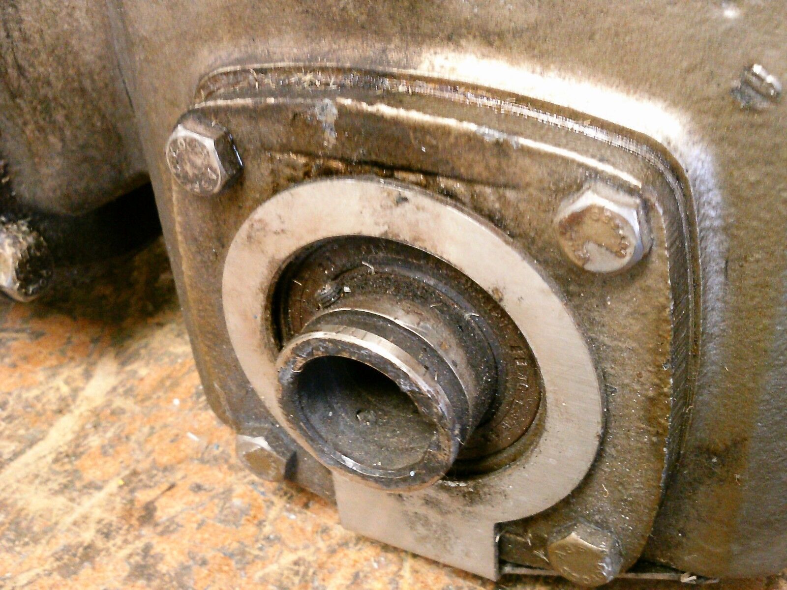 Marathon PowerWash XT Washdown Motor w/ Gear KVK56T17V5330B B 1HP 1800RPM Used