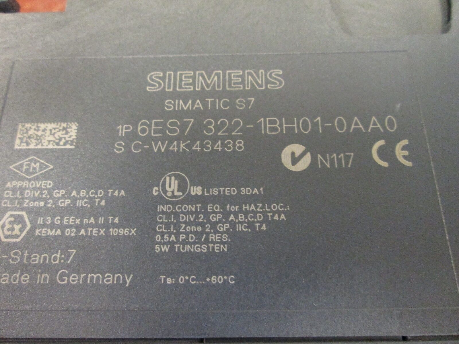 Siemens Simatic S7 Digital Output Module 6ES7 322-1BH01-0AA0 24VDC 0.5A Used