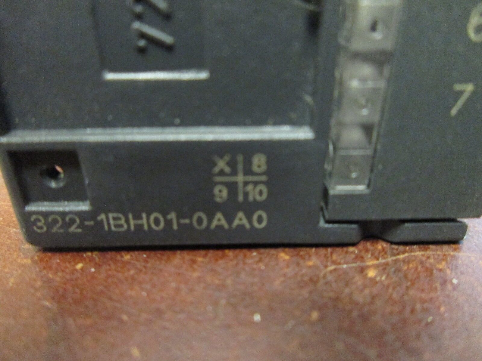 Siemens Simatic S7 Digital Output Module 6ES7 322-1BH01-0AA0 24VDC 0.5A Used