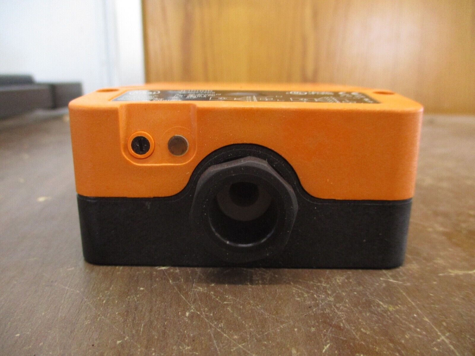 IFM Efector 100 Inductive Sensor ID5005 New Surplus