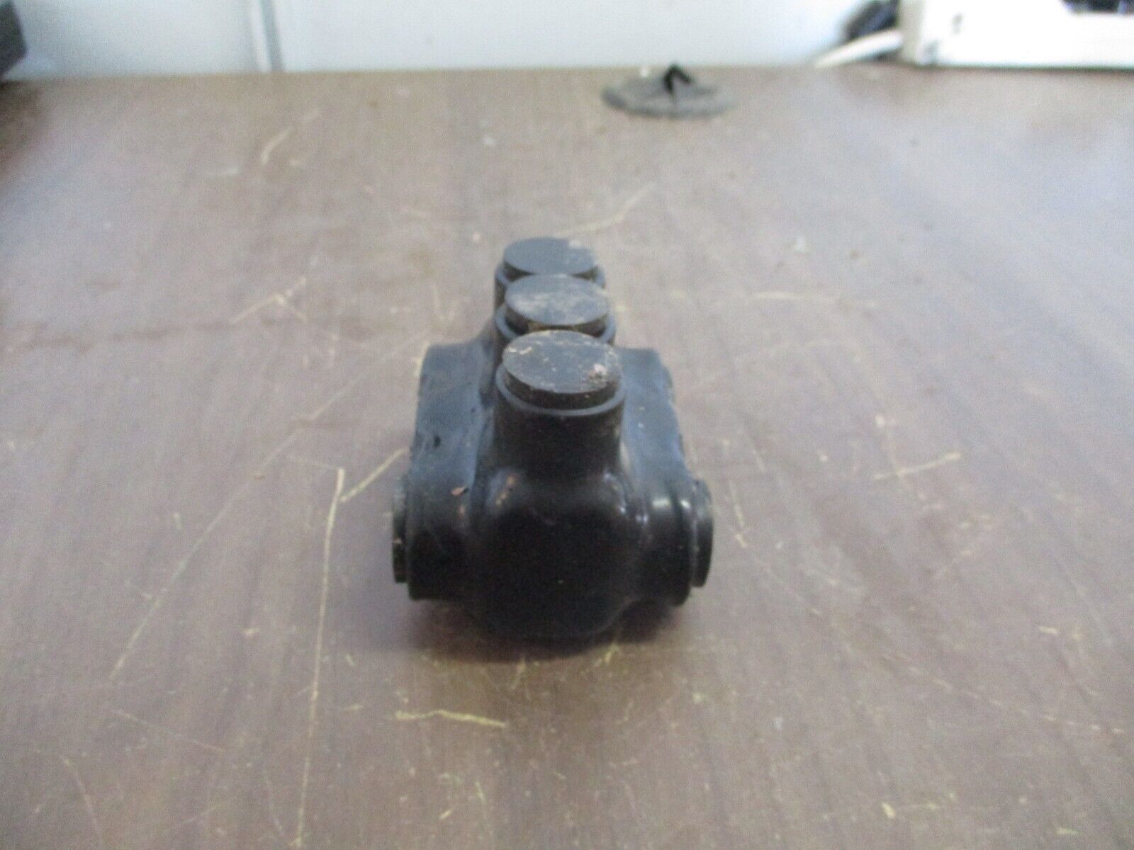 Polaris Pre-Insulated Connector IPLD 250-3 250MCM-6AWG 3P Used
