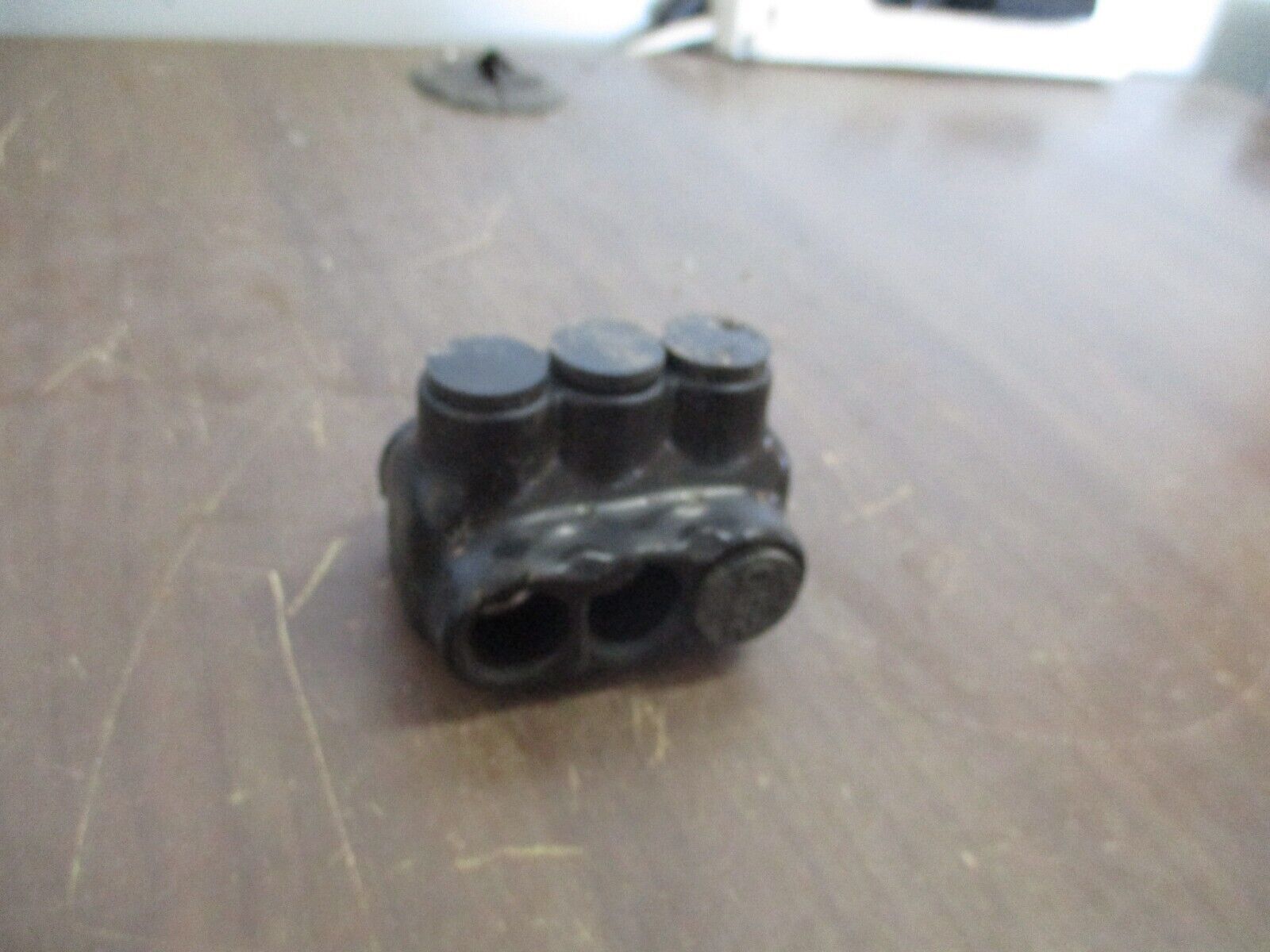 Polaris Pre-Insulated Connector IPLD 250-3 250MCM-6AWG 3P Used