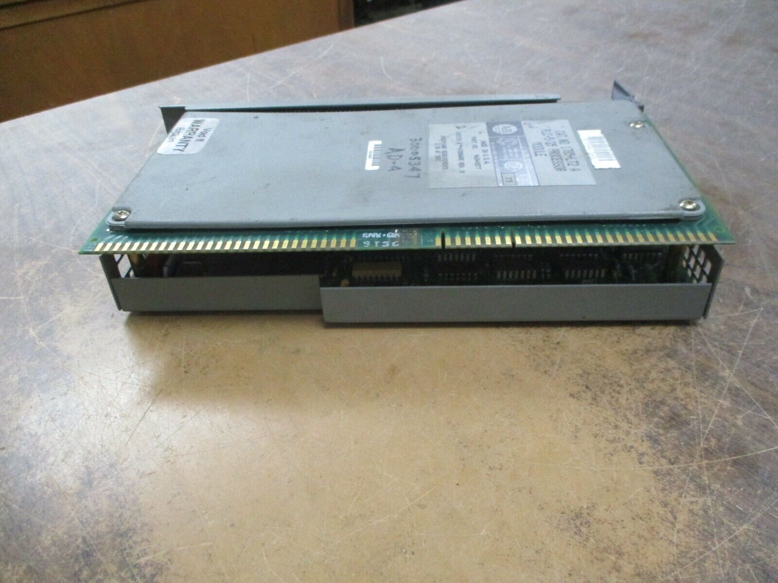 Allen-Bradley PLC-5/25 Processor Module 1785-LT2 A Ser. A F/W Rev. M Used