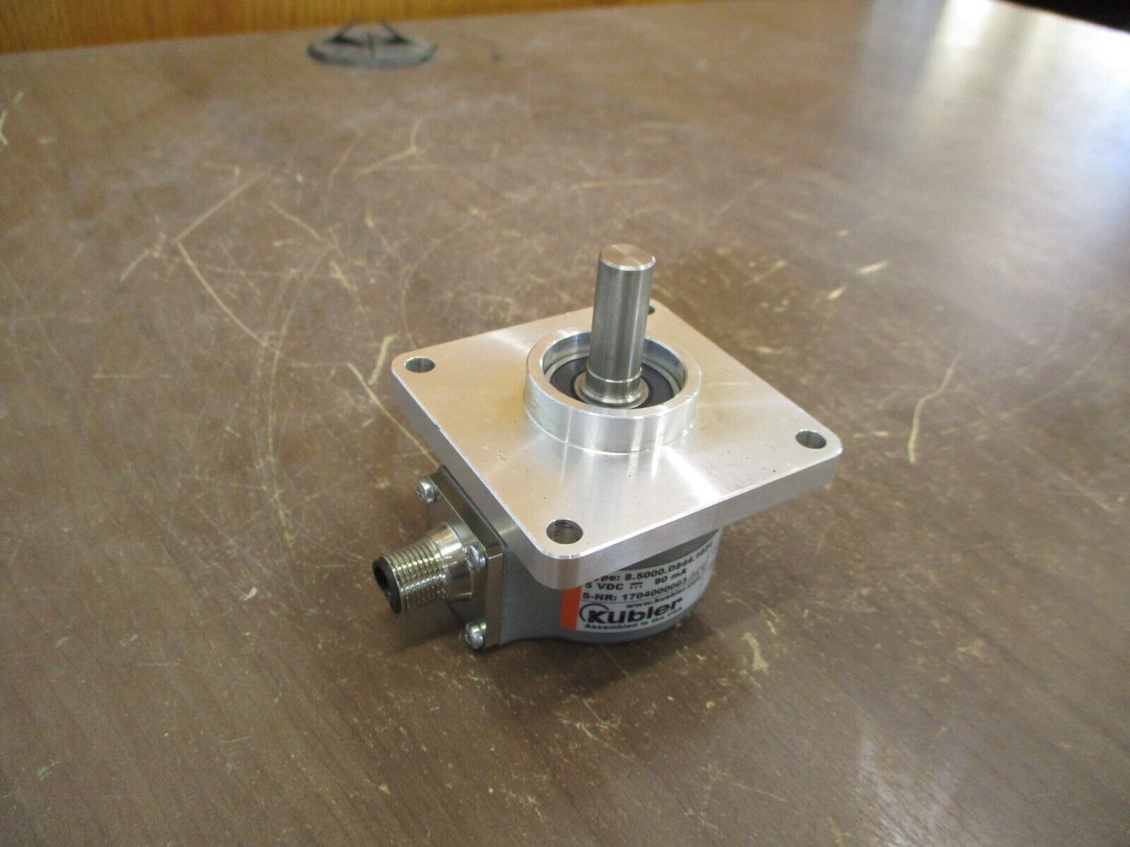 Kubler Encoder 8.5000.D844.1024 5VDC 90mA Used