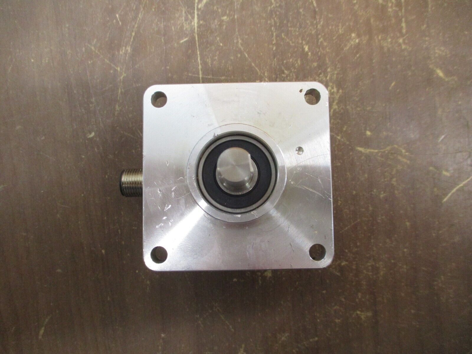 Kubler Encoder 8.5000.D844.1024 5VDC 90mA Used