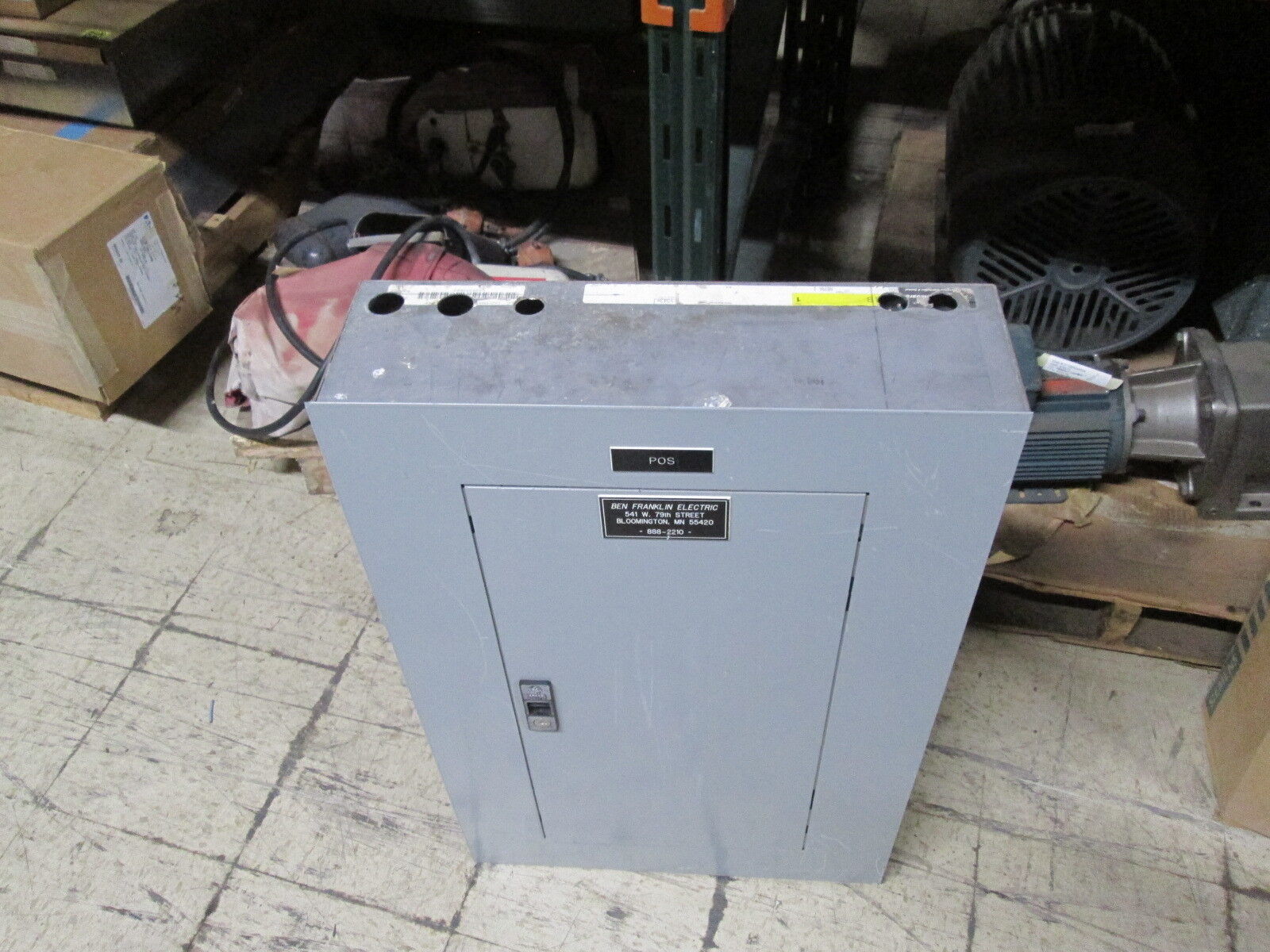 GE Main Breaker Circuit Breaker Panel AQF3241ABX AXB4 125A Max 208Y/120V Used