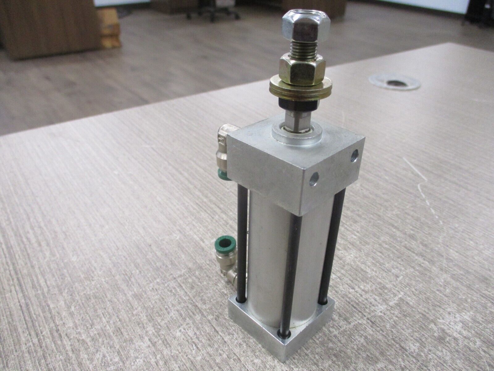 phd Pneumatic Cylinder ML304492 Used