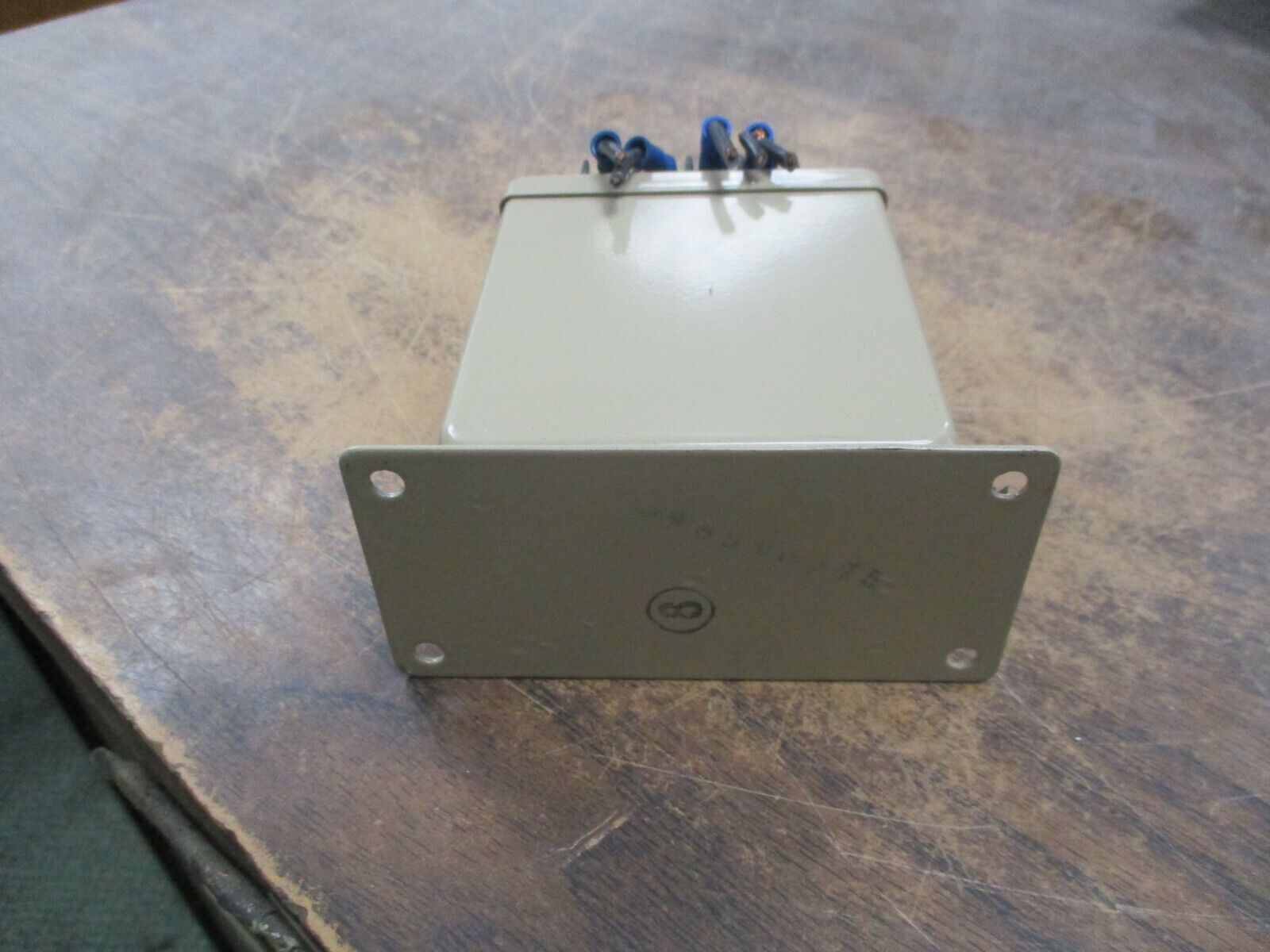 TransData Current Transducer 10CS501 Input: 0-5A AC Output: 0-1mA DC Used