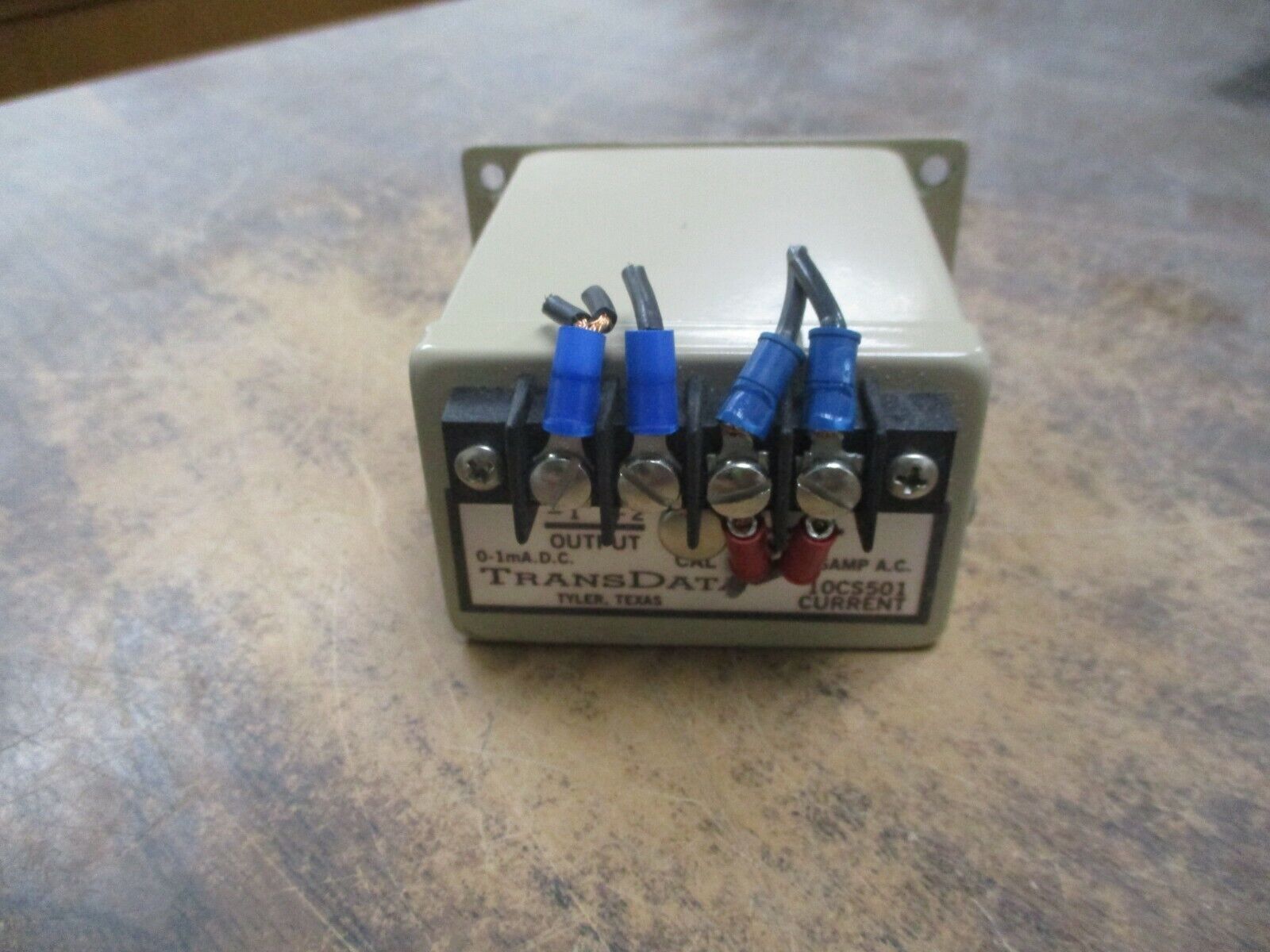 TransData Current Transducer 10CS501 Input: 0-5A AC Output: 0-1mA DC Used