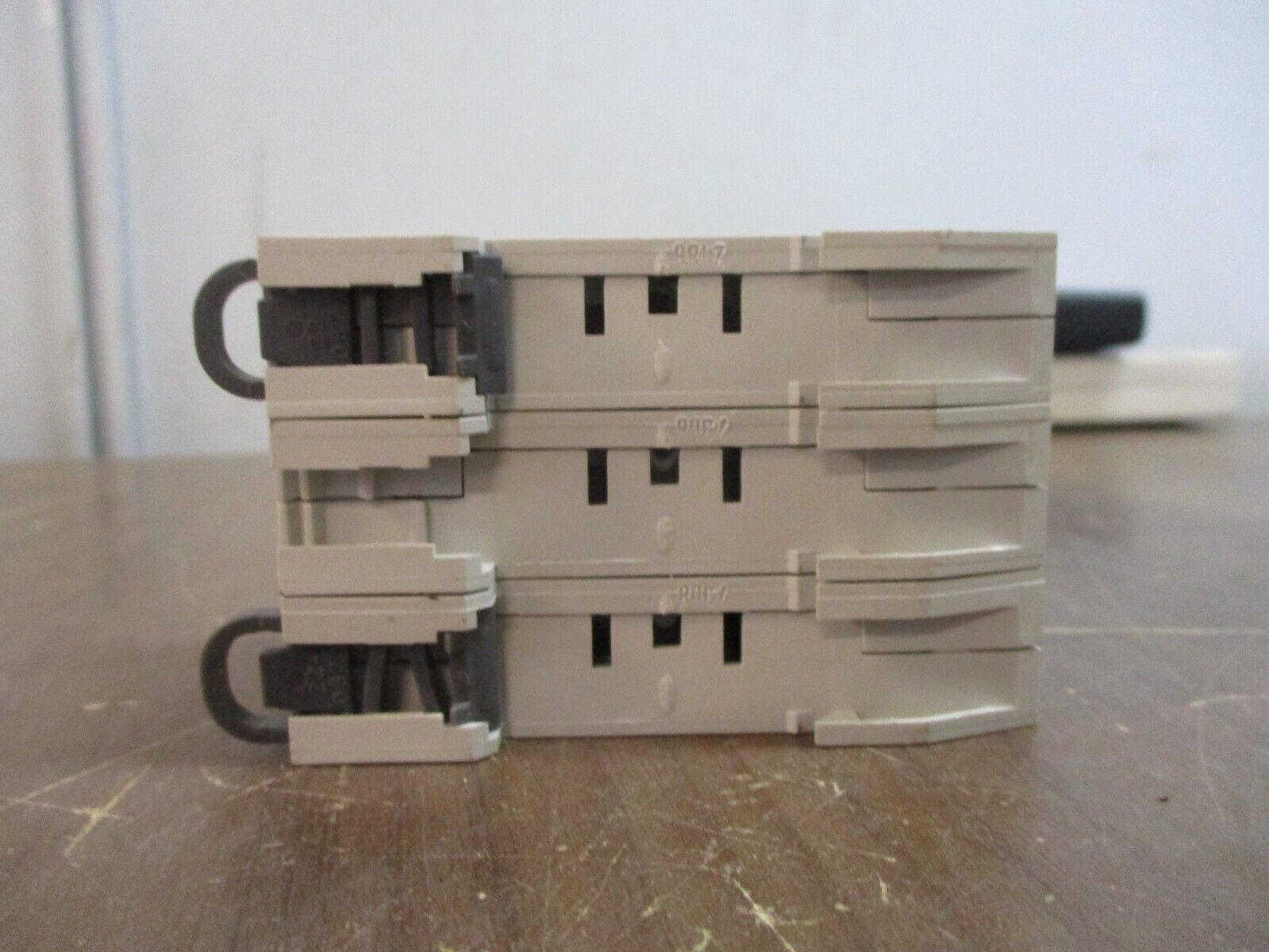 Allen-Bradley Fuseholder 1492-FB3C30 30A 600V 3P Used