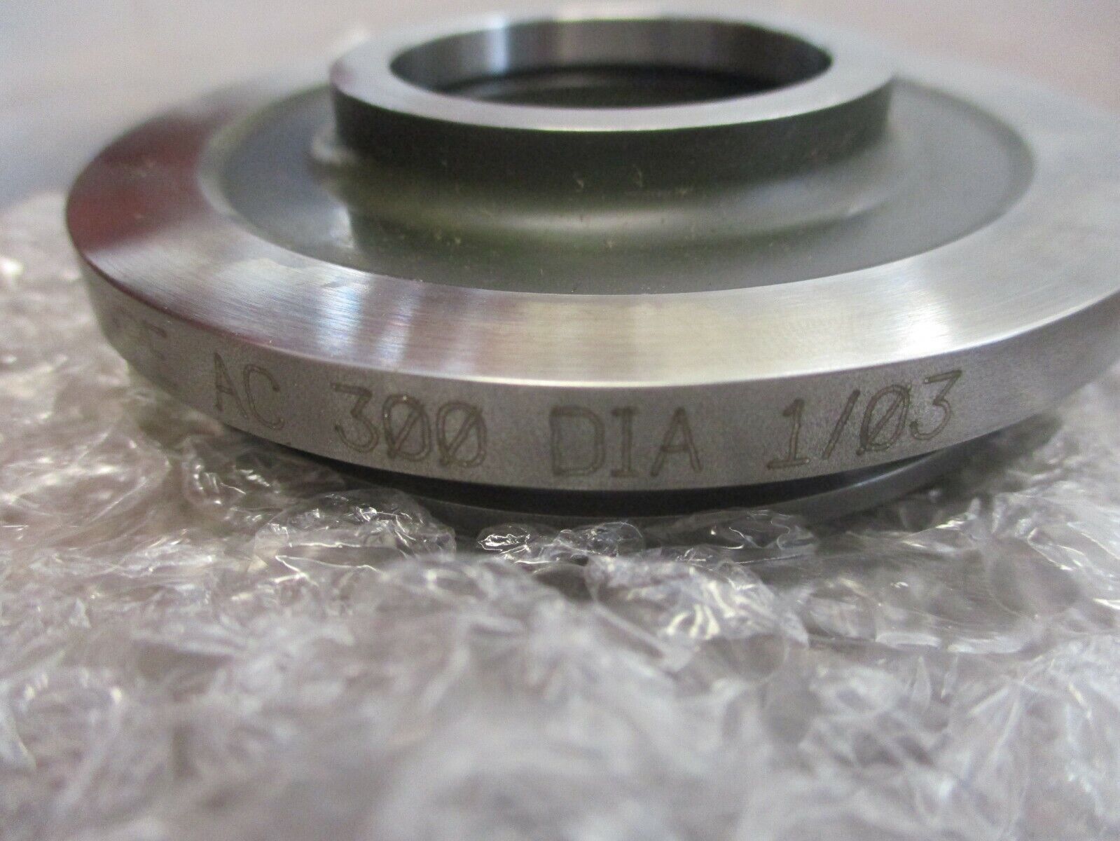 Pneumatic Scale Seal 1369891 New Surplus **No Box**
