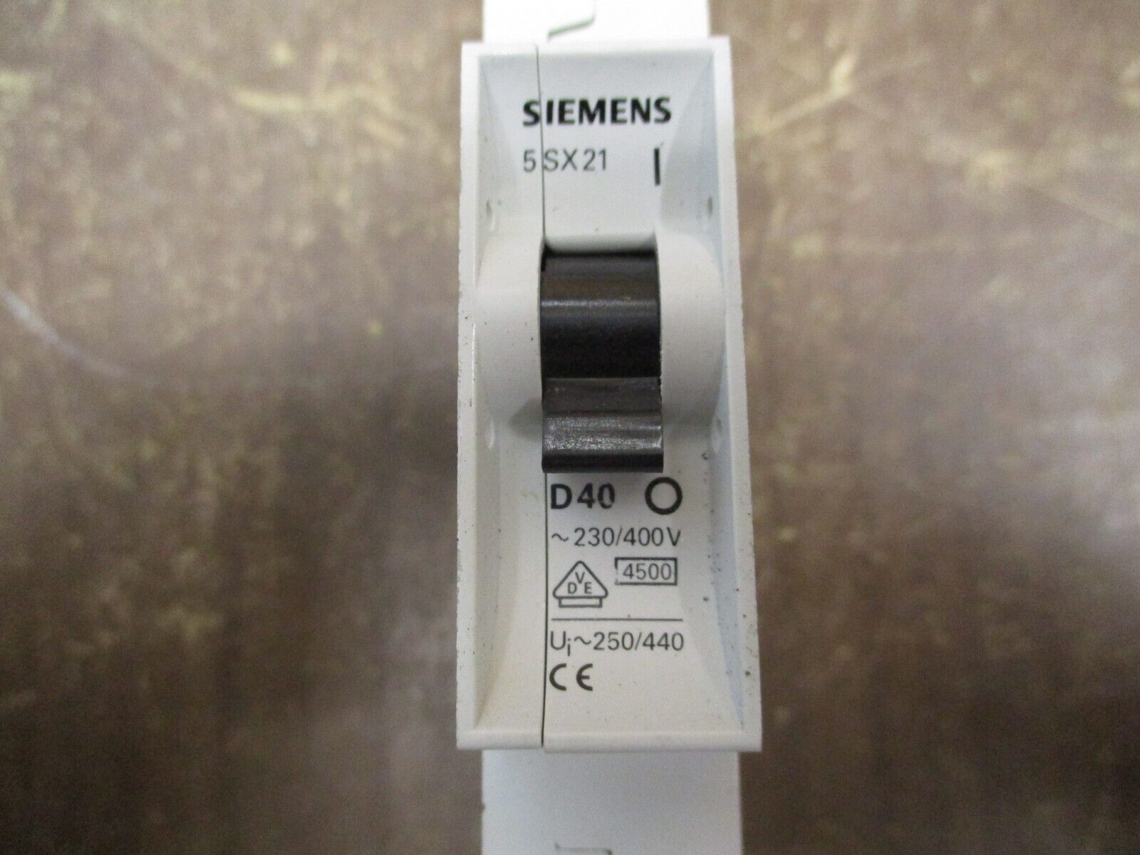 Siemens Circuit Breaker 5SX21-D40 40A 230/400V 1P *Lot of 3* Used