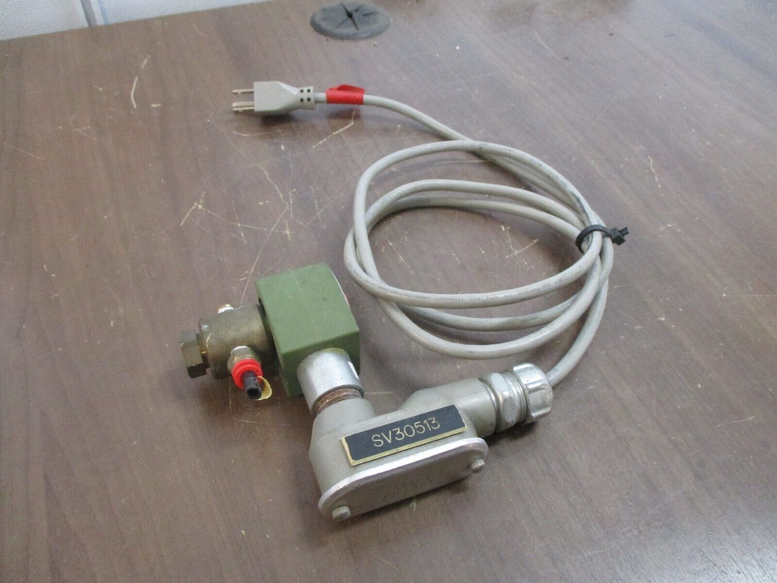 Asco Red-Hat II Solenoid Valve 8320G132 200PSI Used