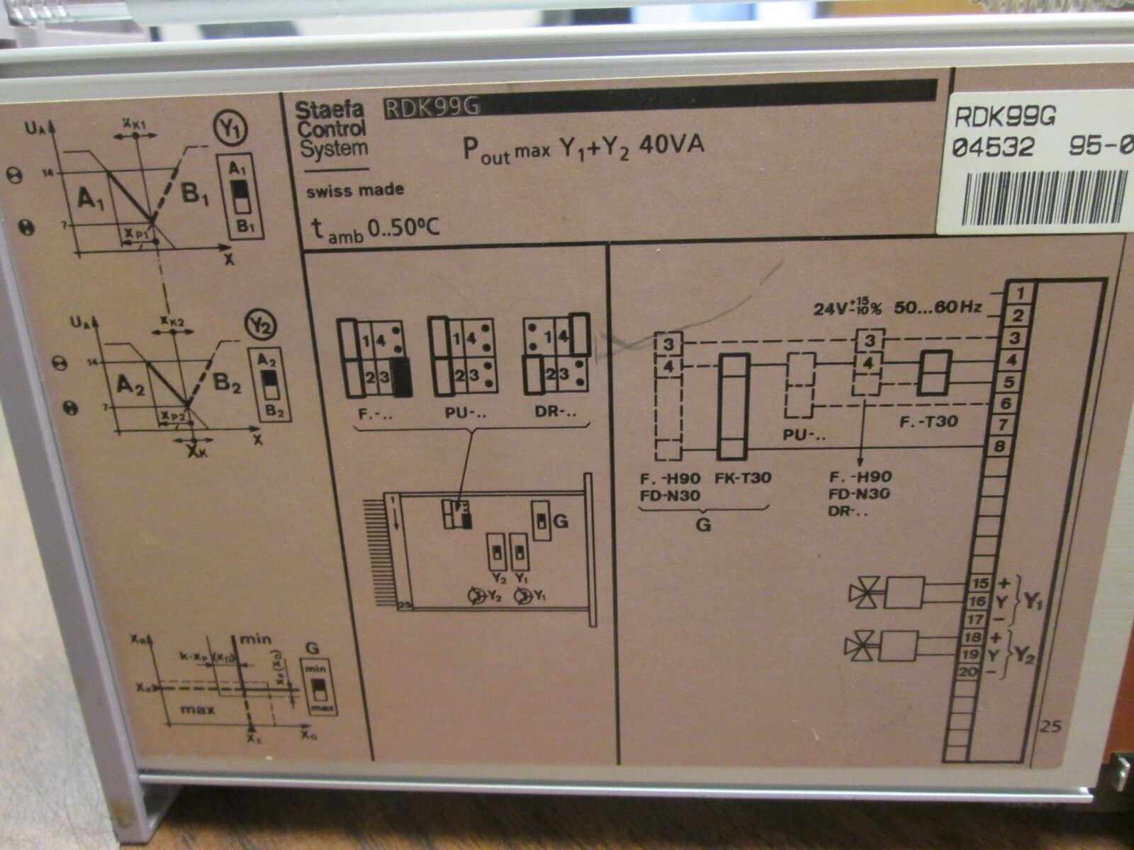 Staefa Control System Control Board RDK99G 50/60Hz 24V Used