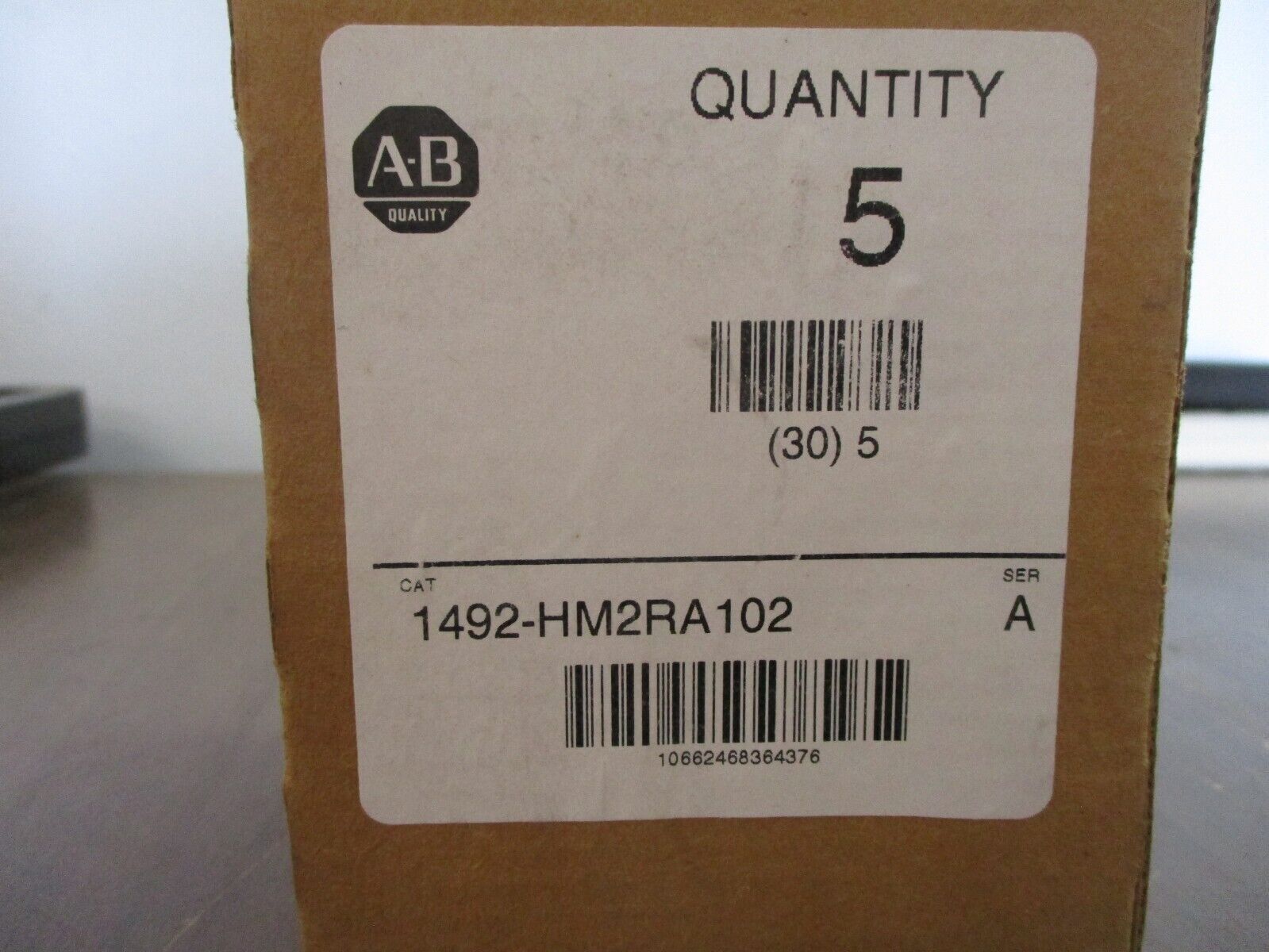 Allen-Bradley Multi-Rail Resistor Component 1492-HM2RA102 Ser. A *Box of 5*