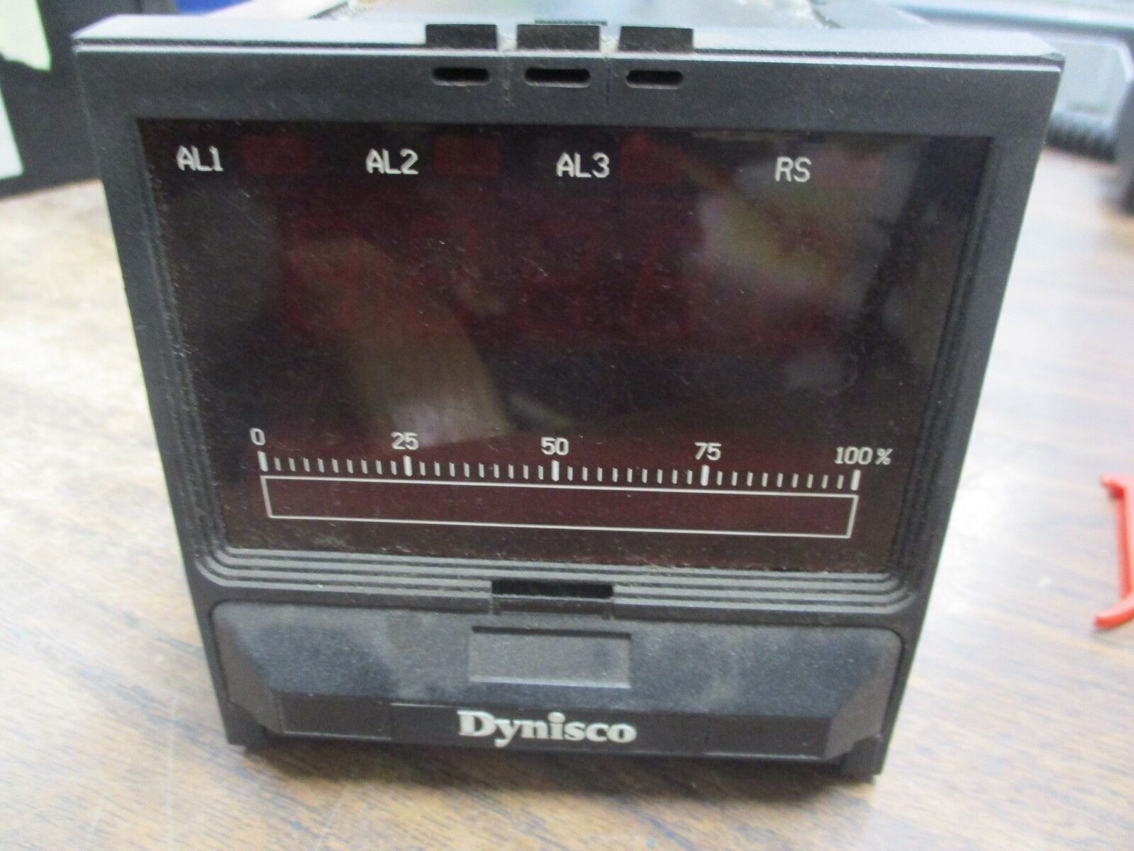 Dynisco Pressure Indicator/Transmitter UPR690SC-RS422 120/240VAC, Used