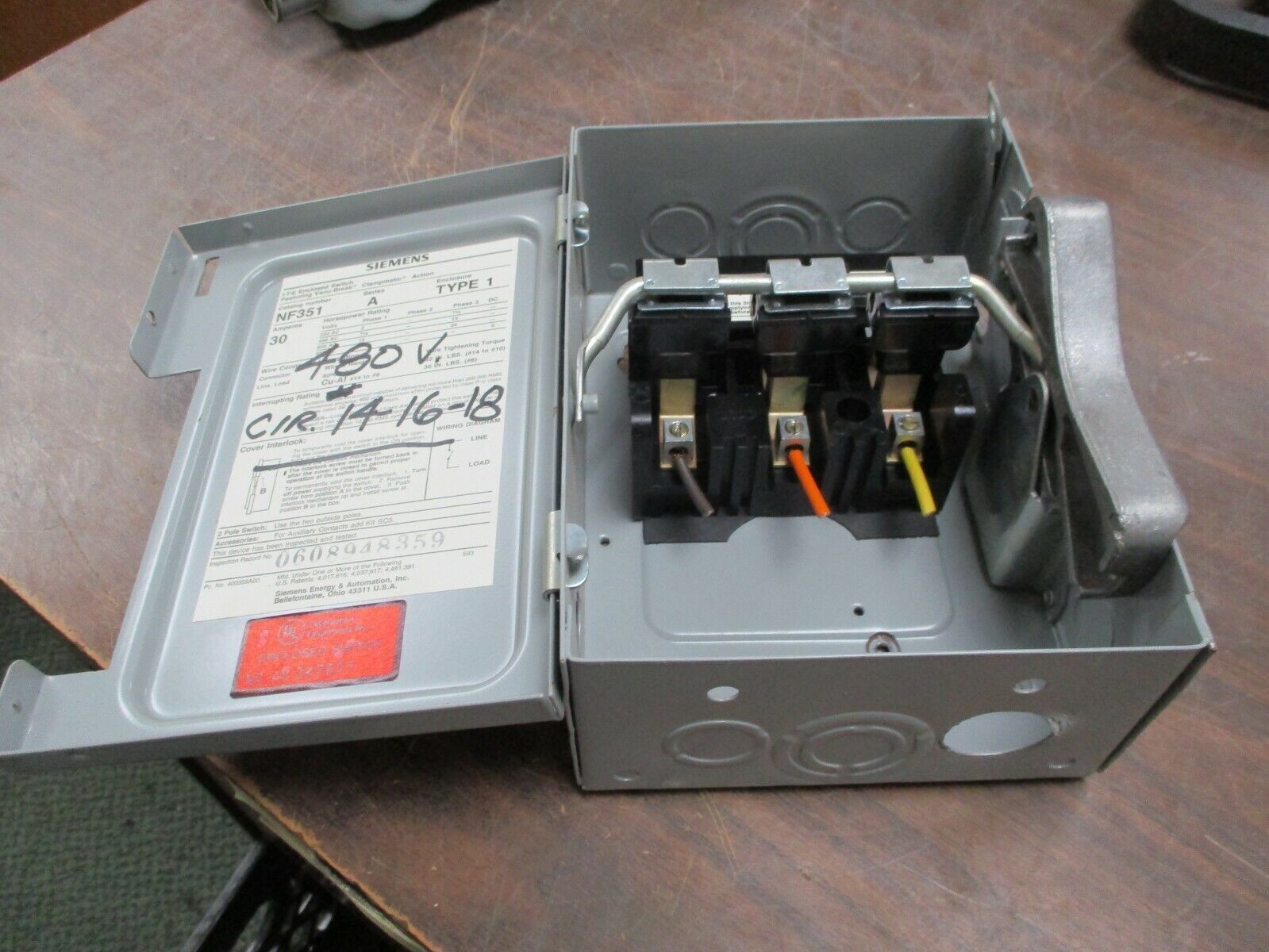 Siemens Non-Fusible Safety Switch/Disconnect NF351 30A 600V 3Ph Used