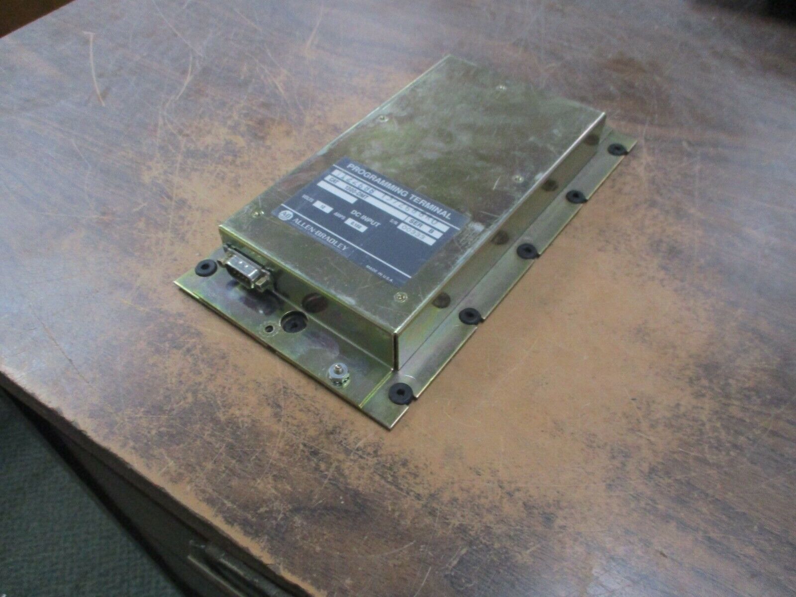 Allen-Bradley Programming Terminal 1300-DMT Ser. B 12VDC 0.150A Used