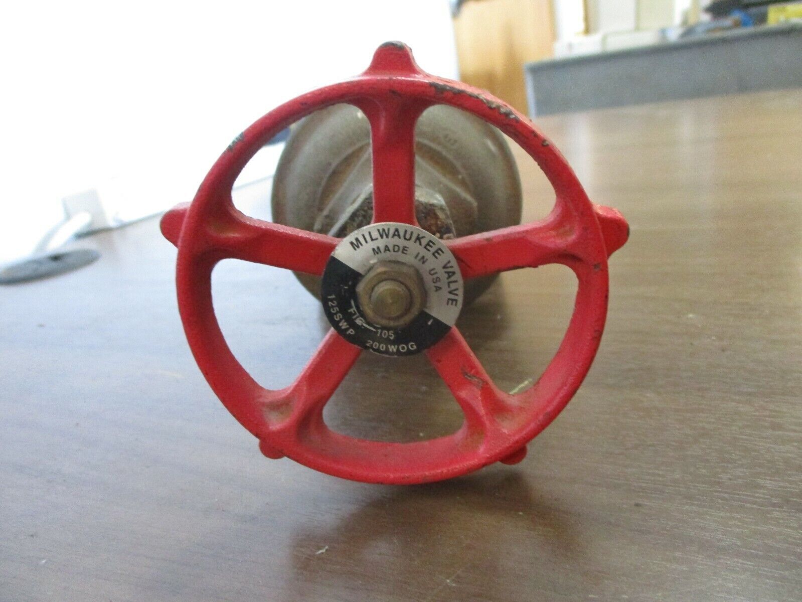Milwaukee Valve Gate Valve 105 Size: 2 1/2" 125SWP 200WOG Used