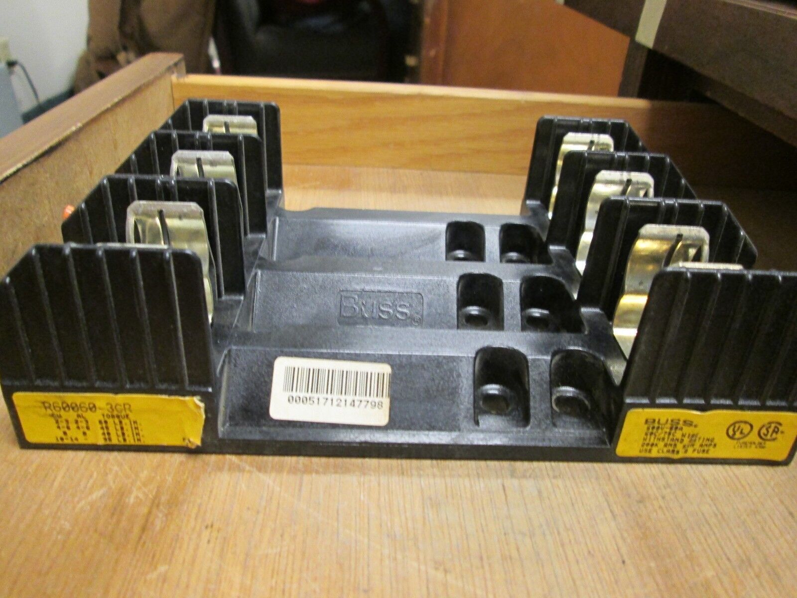 Bussmann Fuse Block R60060-3CR 60A 600V 3P Lot of 2 Used