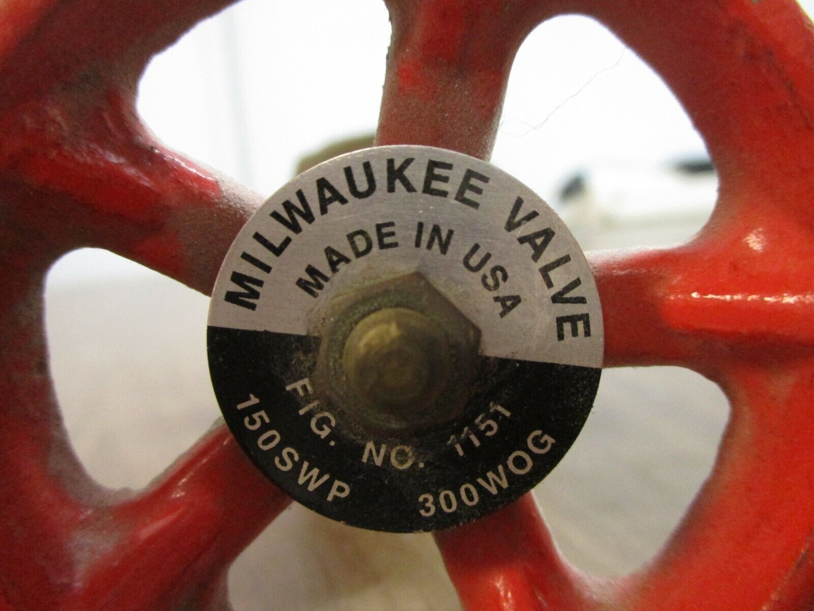 Milwaukee Valve Gate Valve 1151 150SWP 300WOG Size: 3/4" Used
