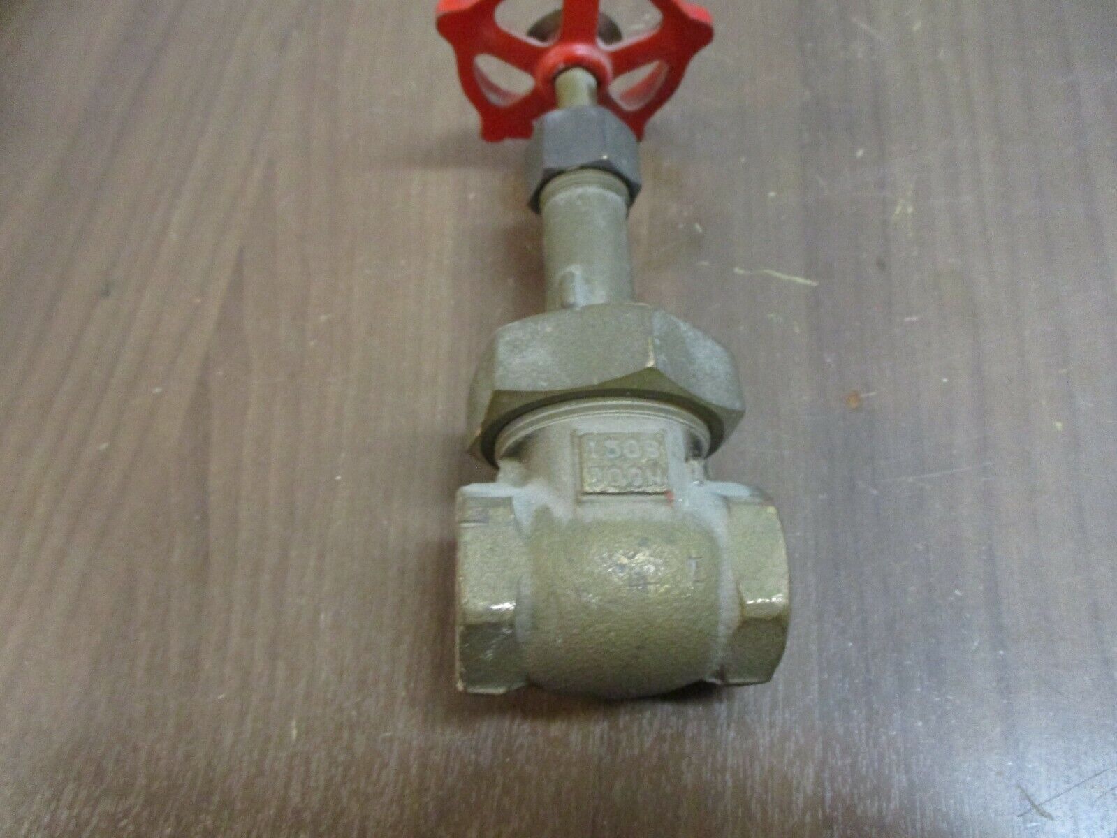 Milwaukee Valve Gate Valve 1151 150SWP 300WOG Size: 3/4" Used