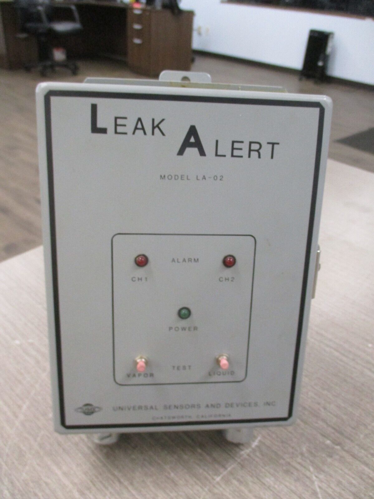 USD Leak Alert Alarm Panel LA-02 115VAC 20W Used