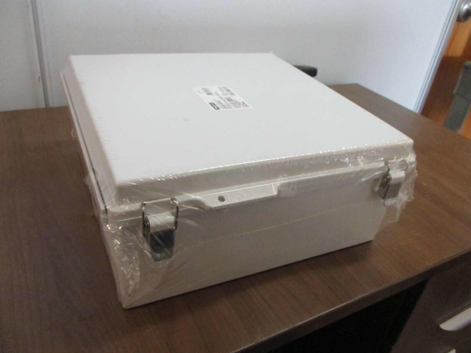 Hoffman Polycarbonate Enclosure E353515PPG Size: 350x350x150 mm w/ Backplate