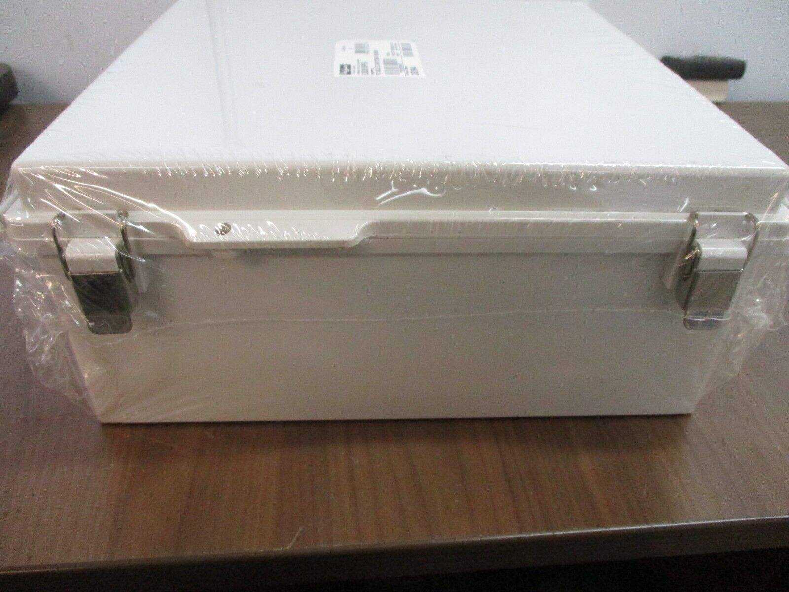 Hoffman Polycarbonate Enclosure E353515PPG Size: 350x350x150 mm w/ Backplate