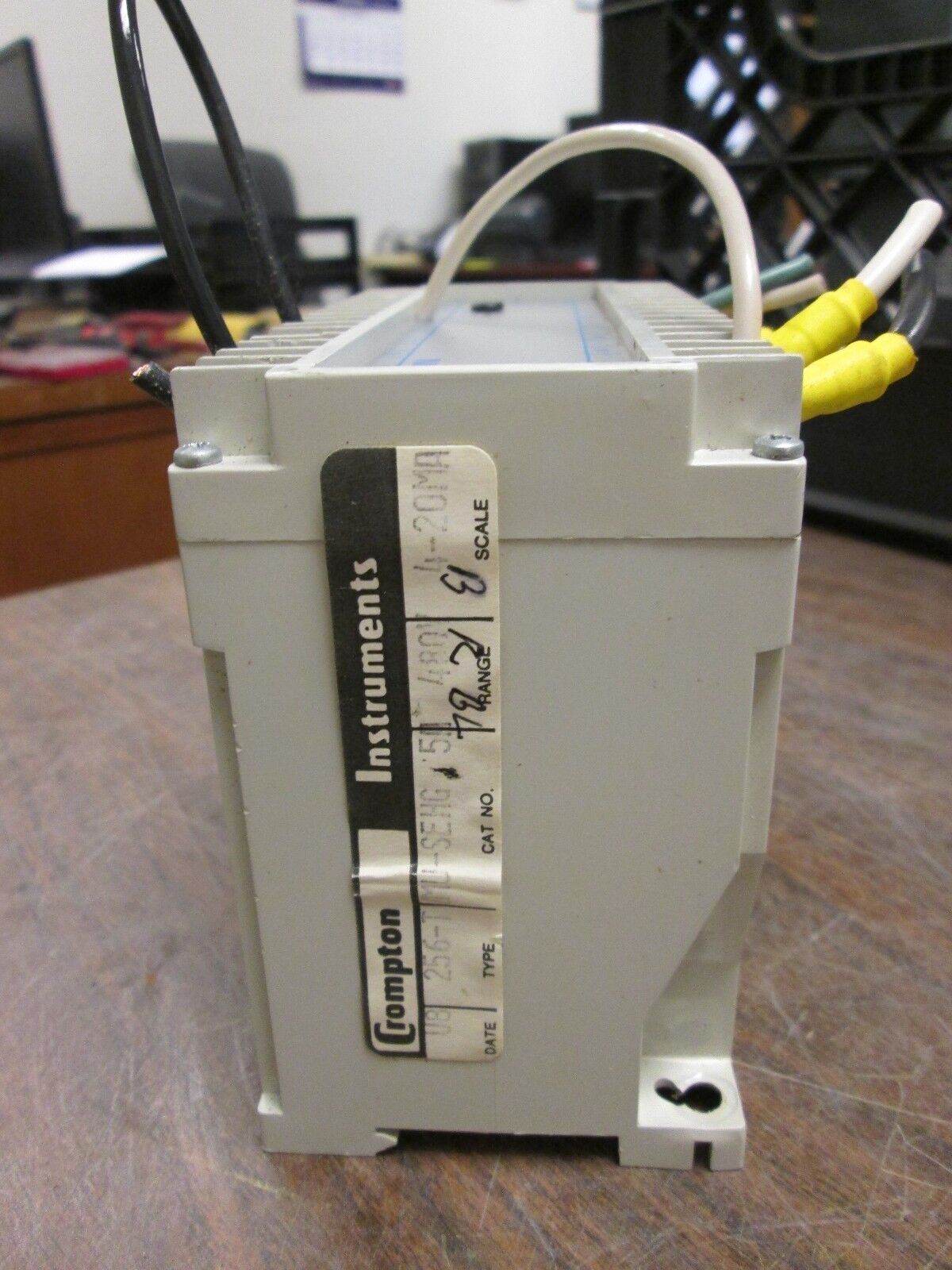 Crompton Transducer 256-TMWU 480V CT 60:1 1000W 60Hz Used